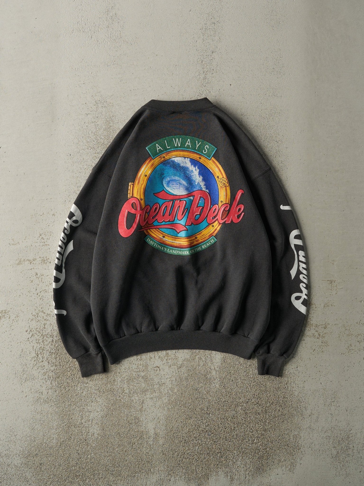 Vintage 90s Faded Black Ocean Deck Daytona Beach Florida Crewneck (M)