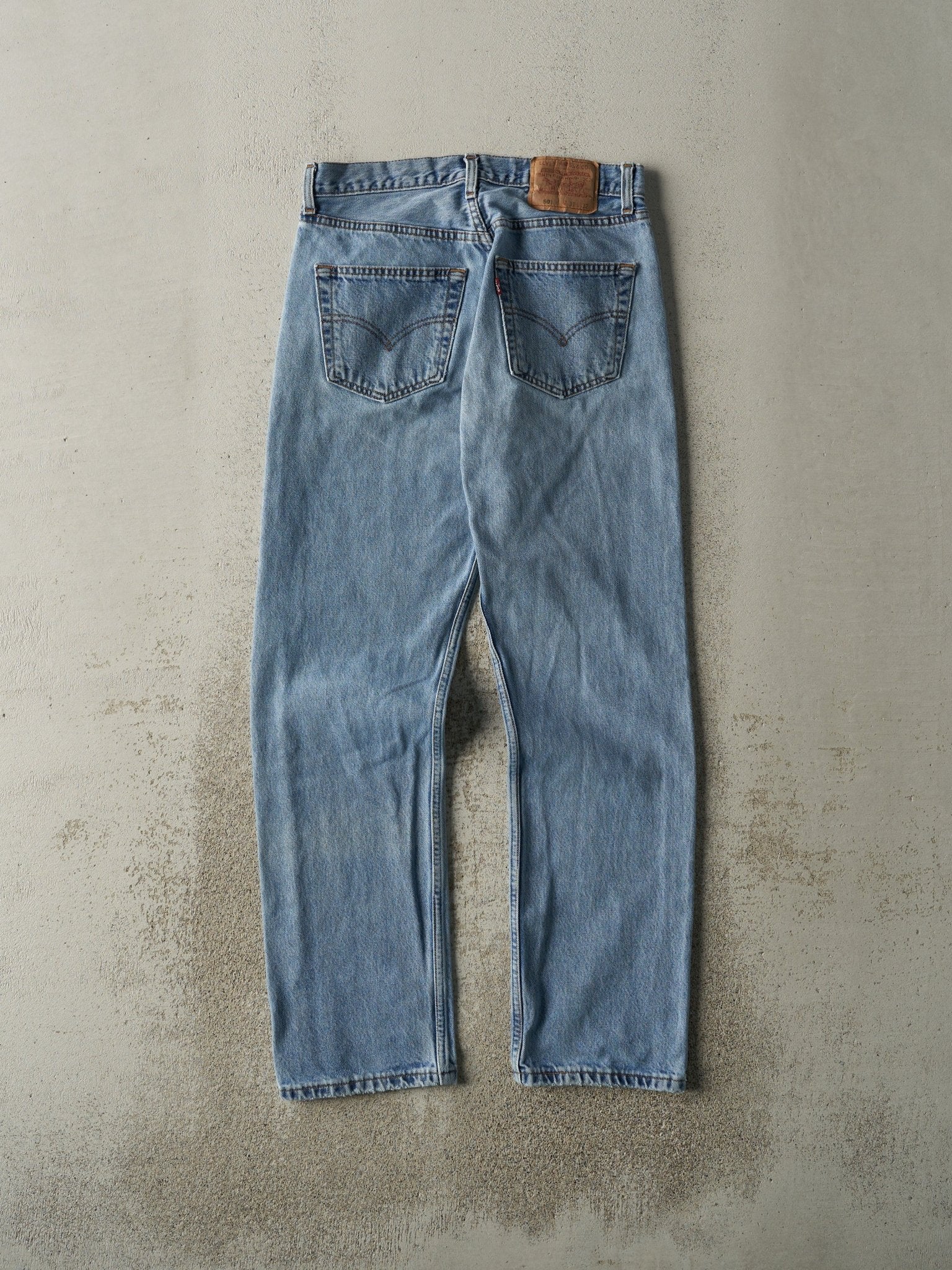 Vintage 90s Light Wash Levi's 501 Jeans (30x31)