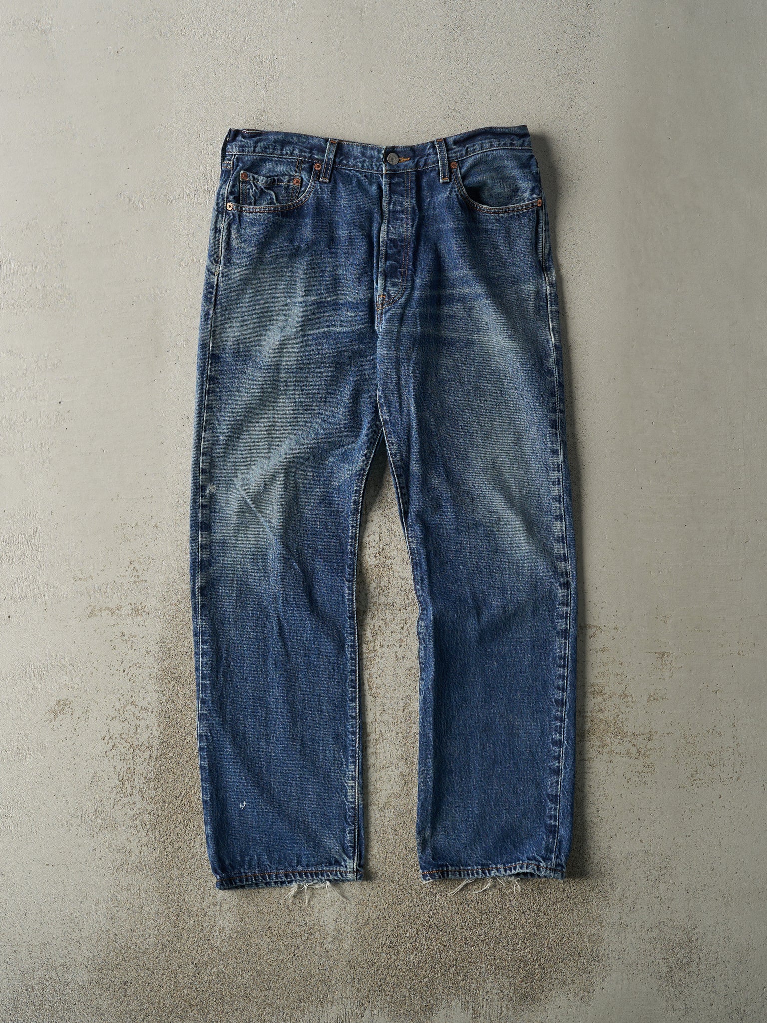 Vintage 90s Dark Wash Levi's 501 Jeans (35.5x31.5)