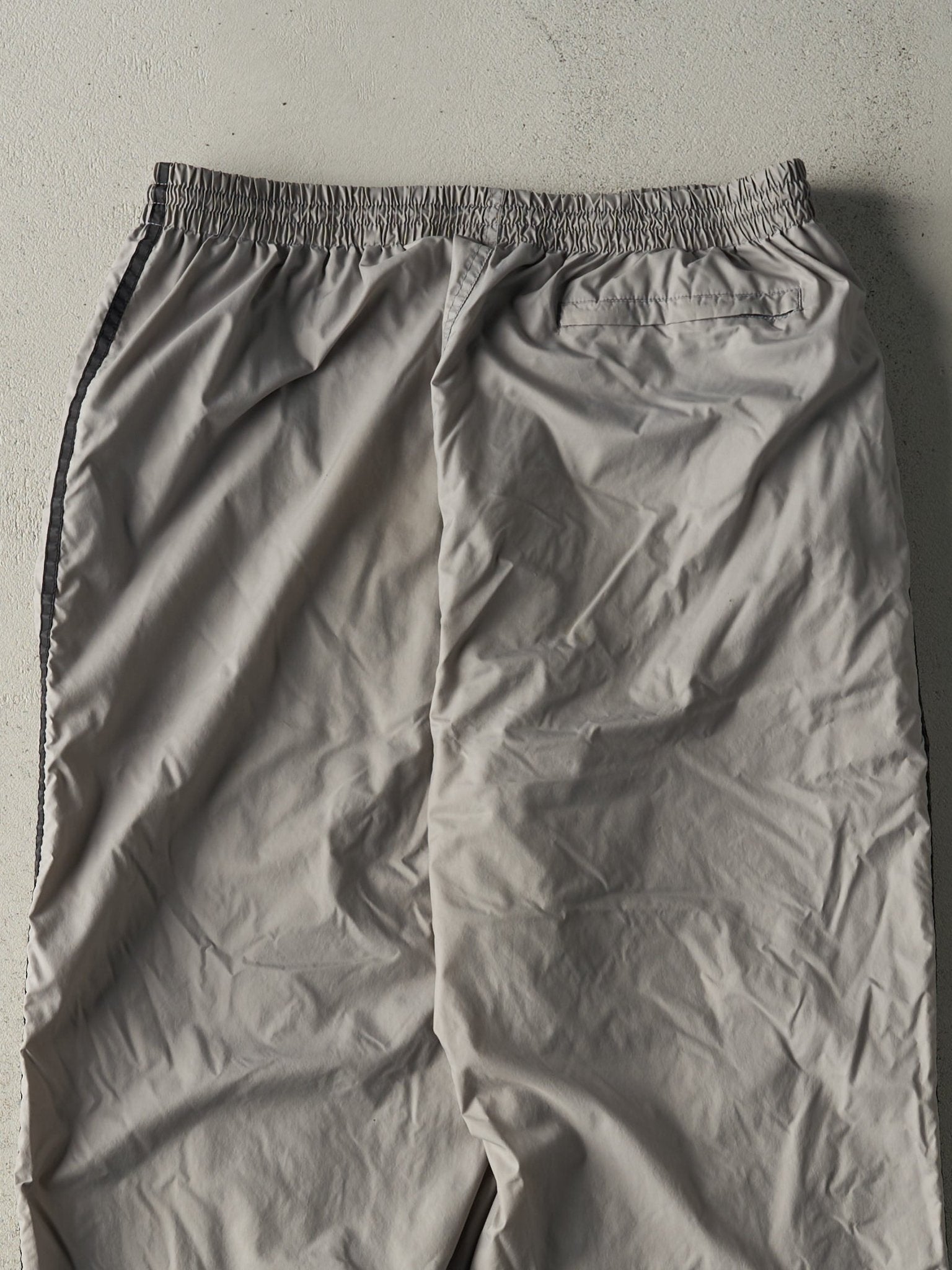 Vintage 90s Grey & Black Windbreaker Pants (33x30.5)