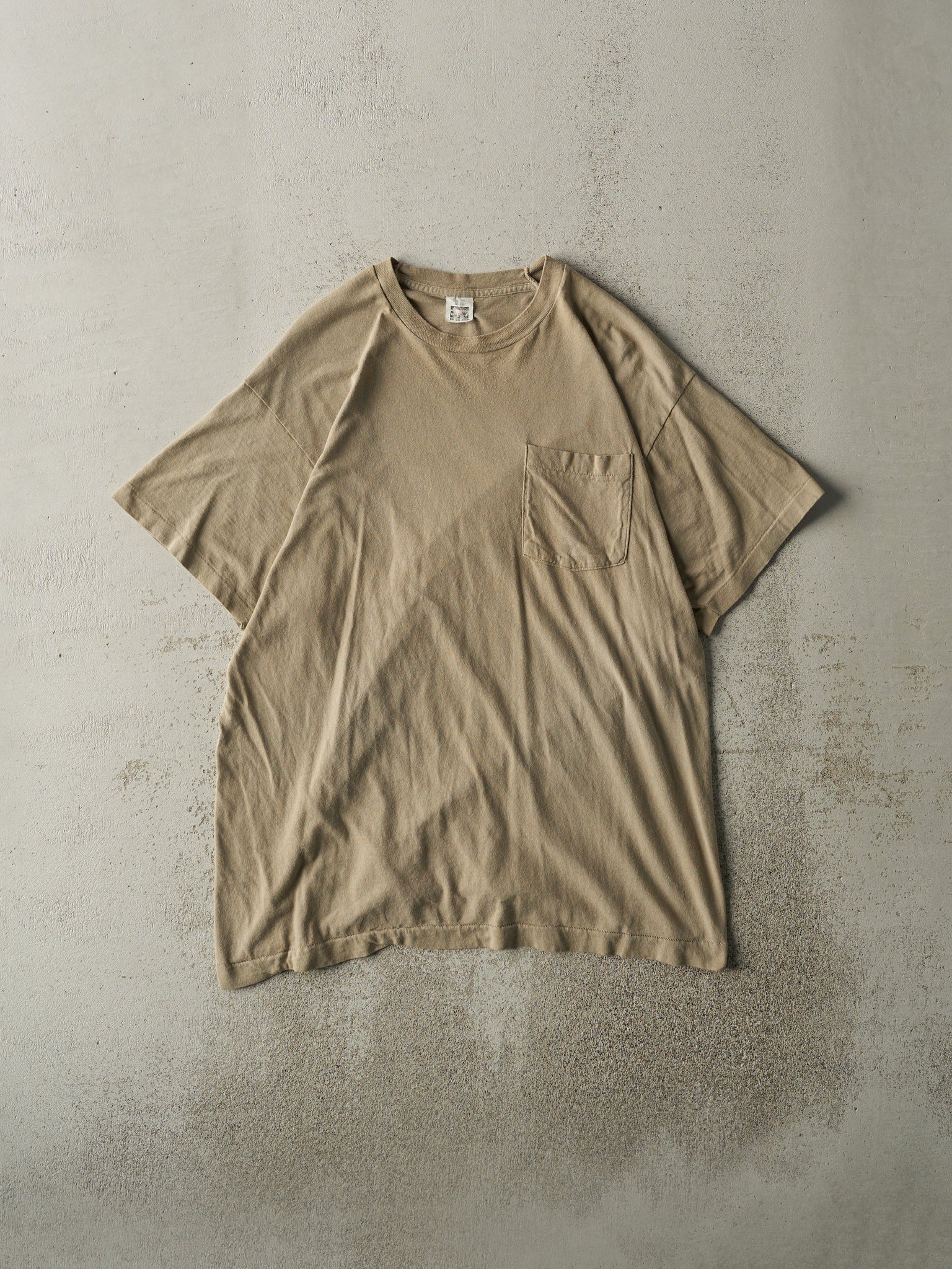 Vintage 80s Beige Blank Single Stitch Pocket Tee (M)