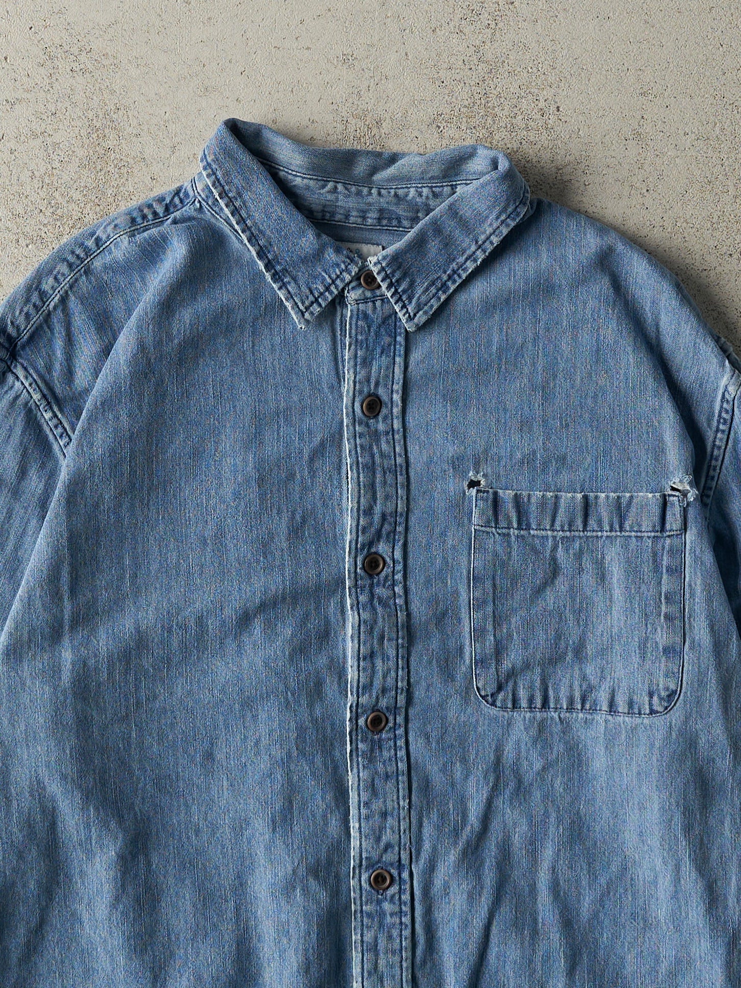 Vintage 90s Light Wash Denim Button Up (L/XL)