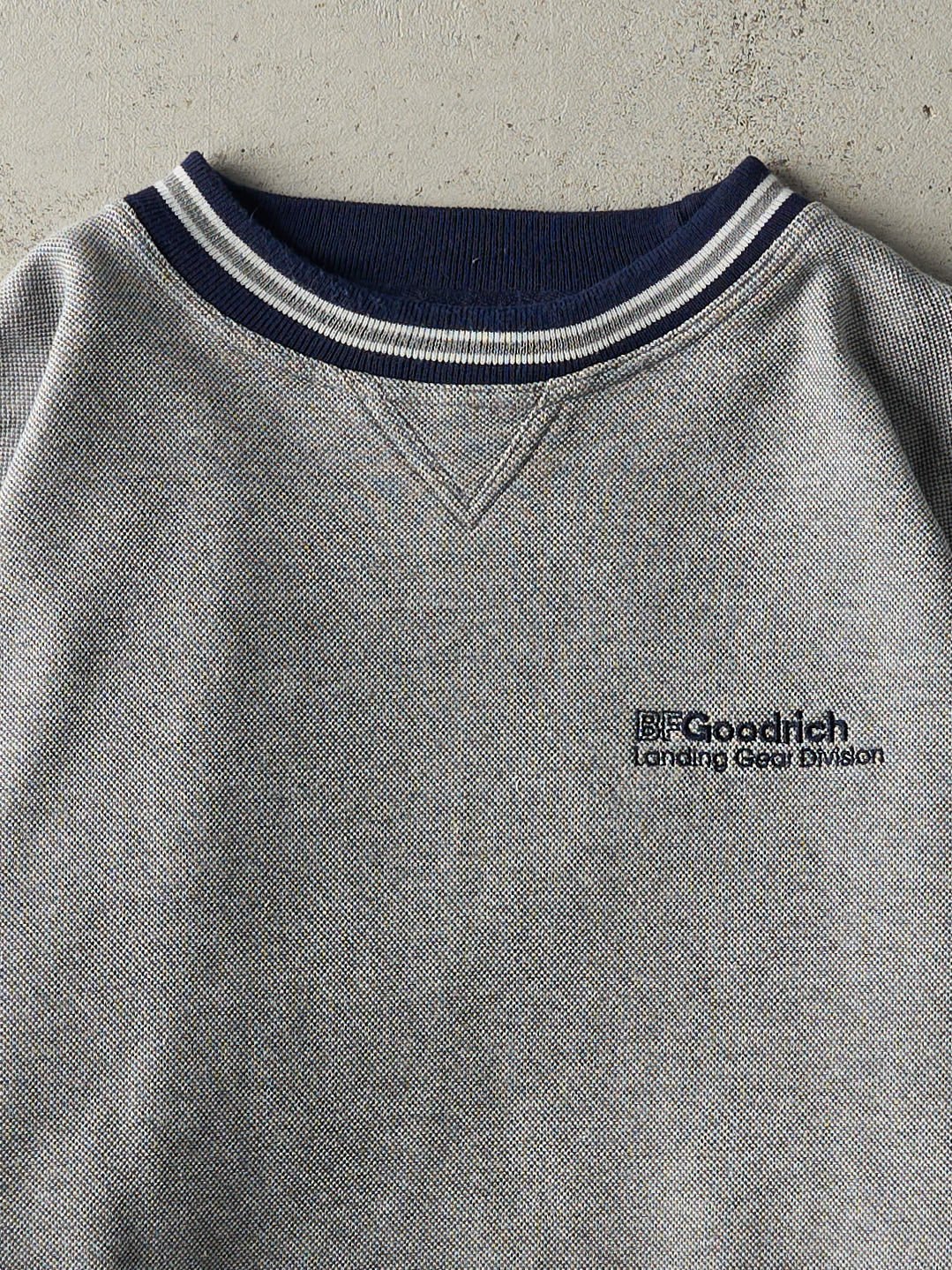 Vintage Y2K Grey & Navy Embroidered Crewneck (L/XL)