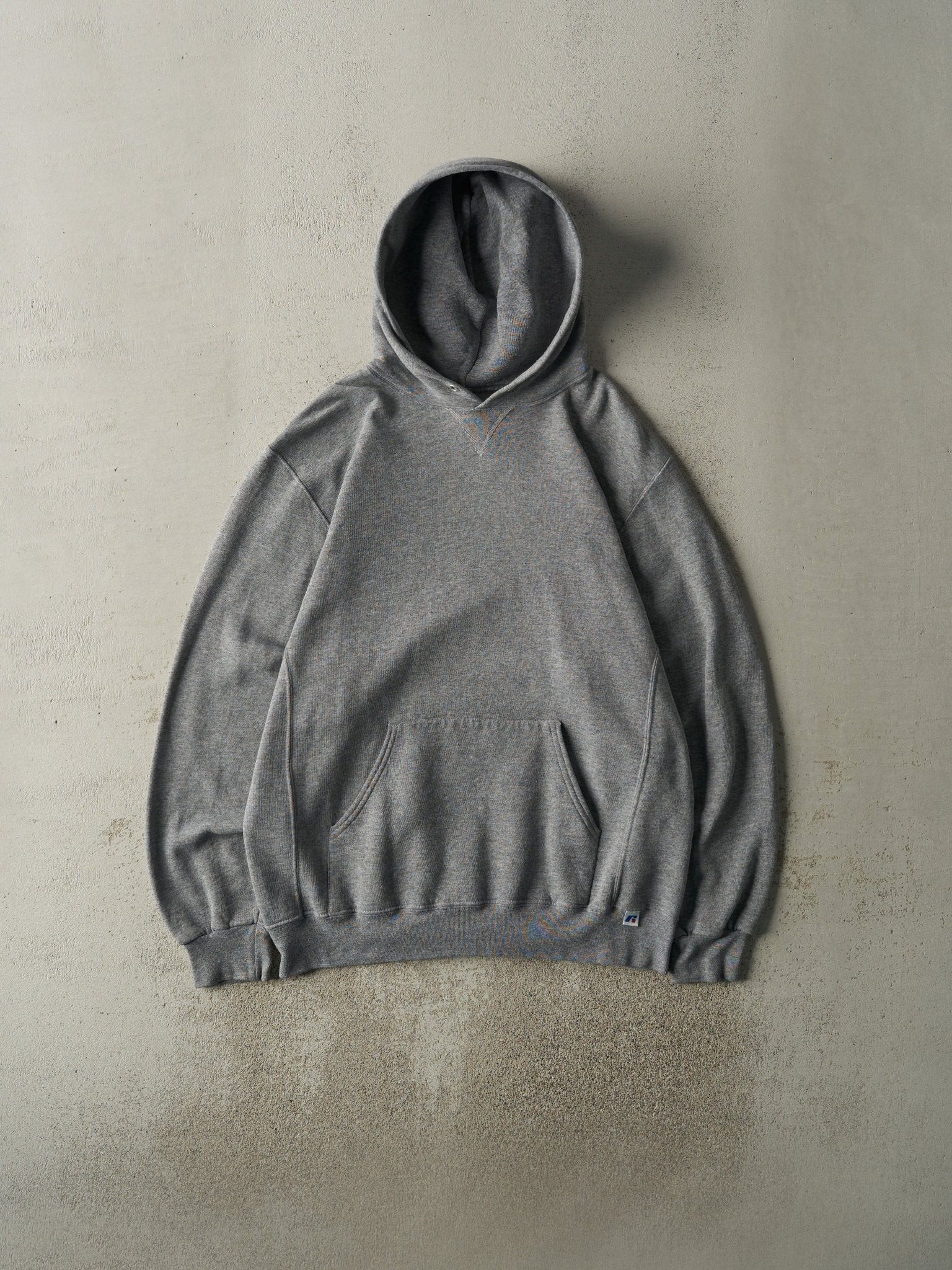 Vintage Y2K Grey Blank Russell Athletic Hoodie (L)