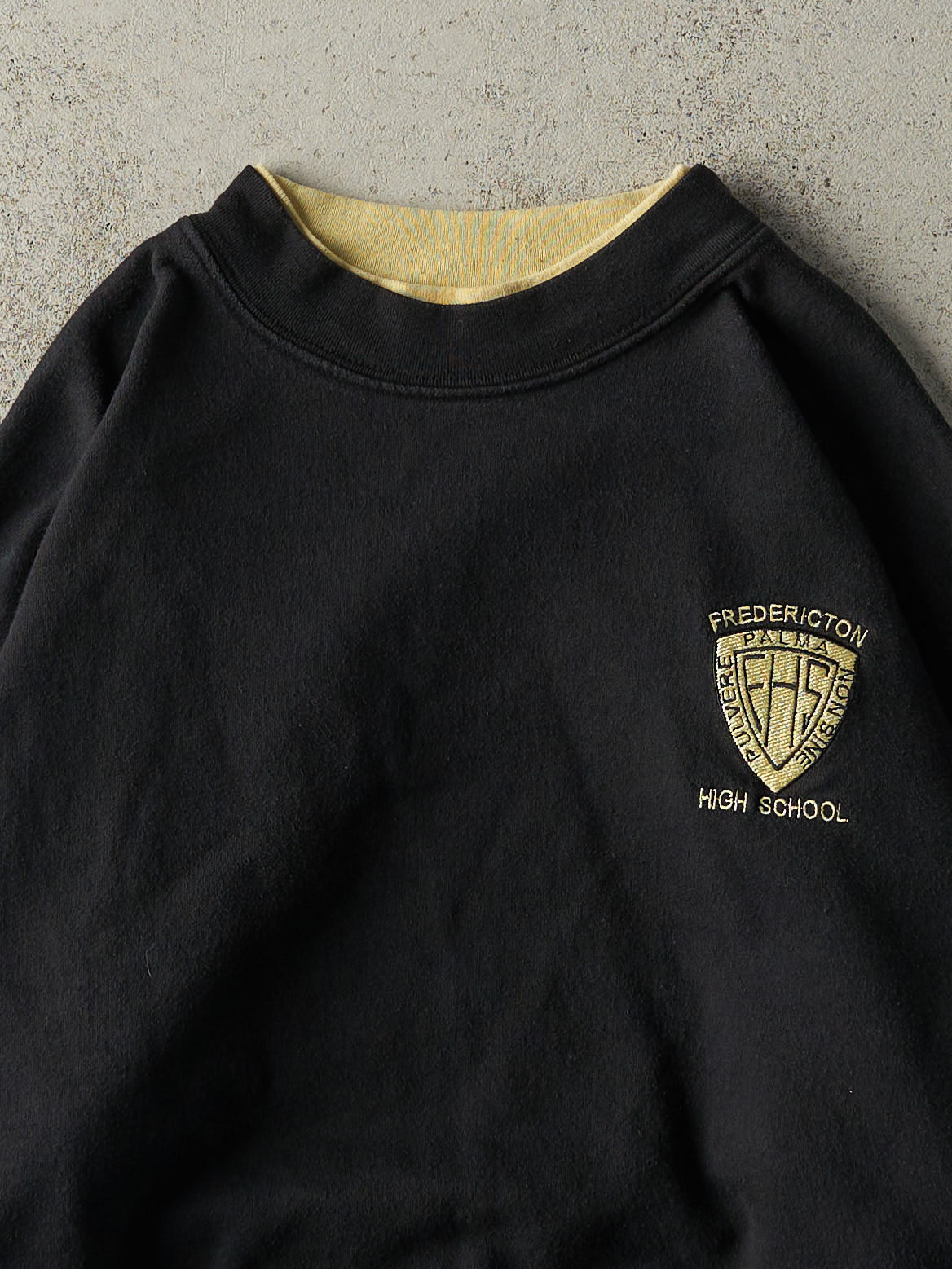 Vintage 90s Black Fredricton High School Crewneck (L)