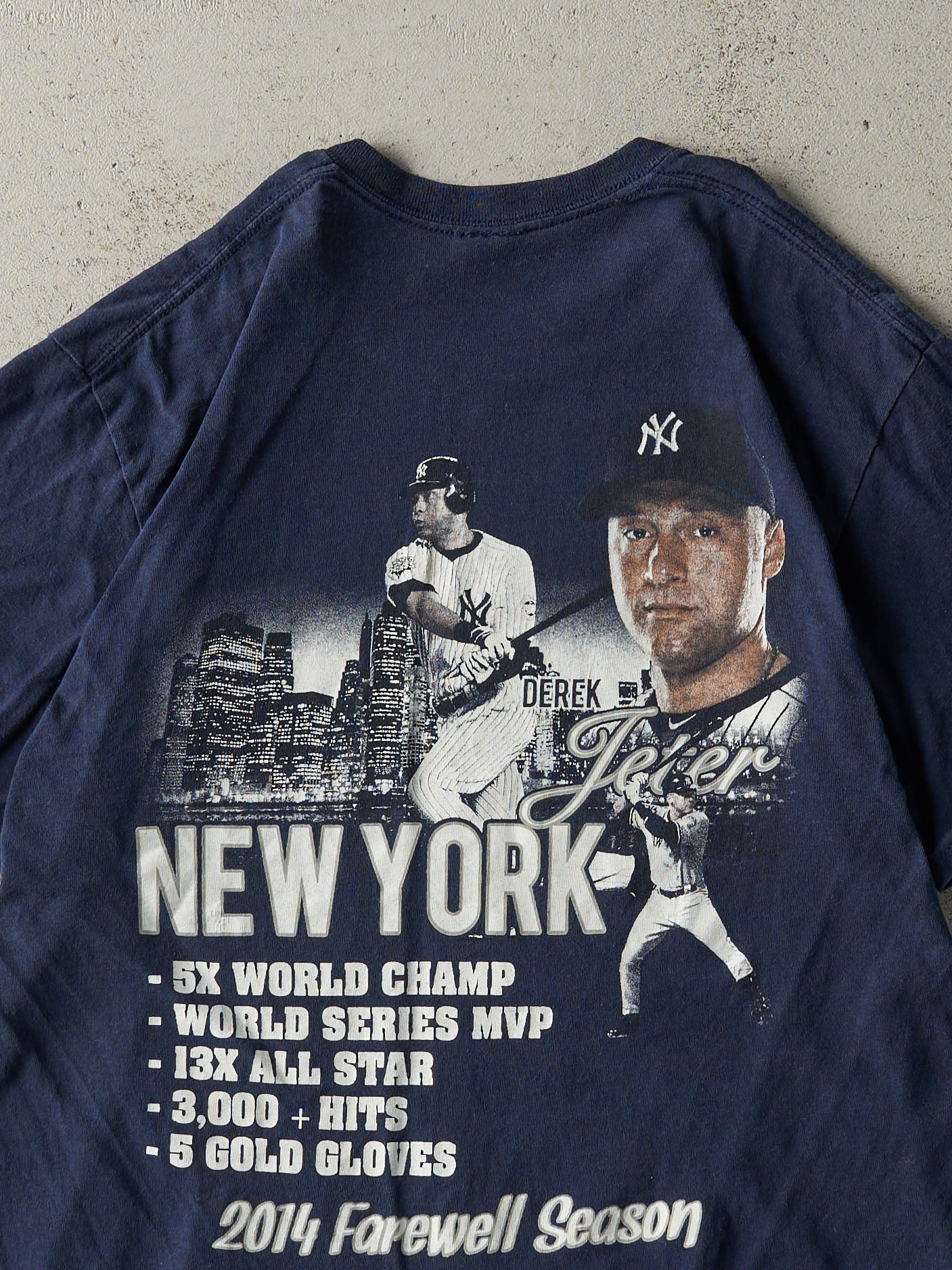 14' Navy Blue New York Yankees Derek Jeter Farewell Season Tee (M)