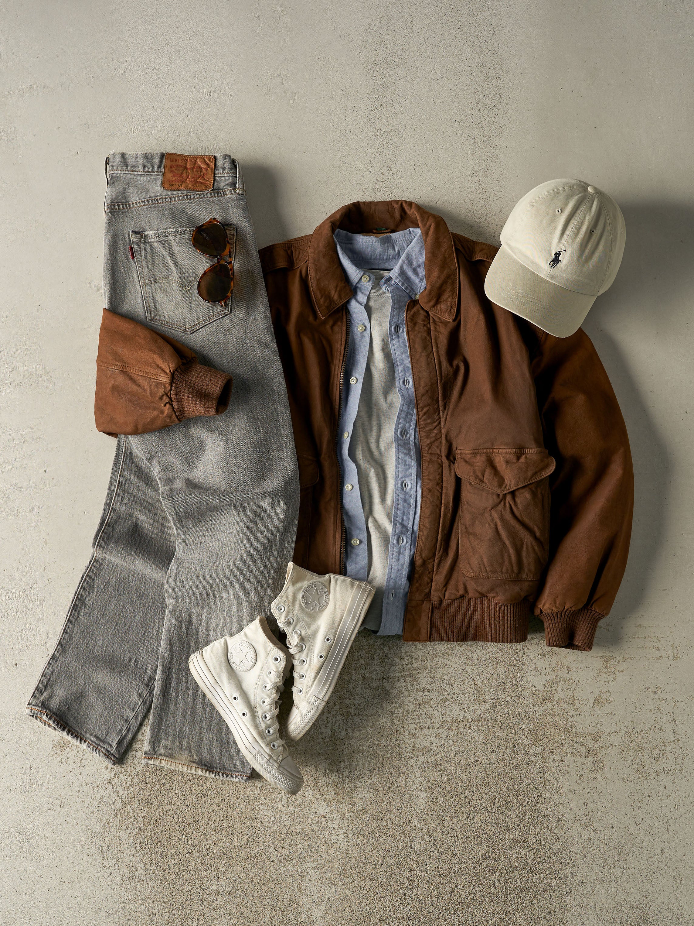 Vintage Y2K Grey Levi's 501 Denim Pants (34x29)