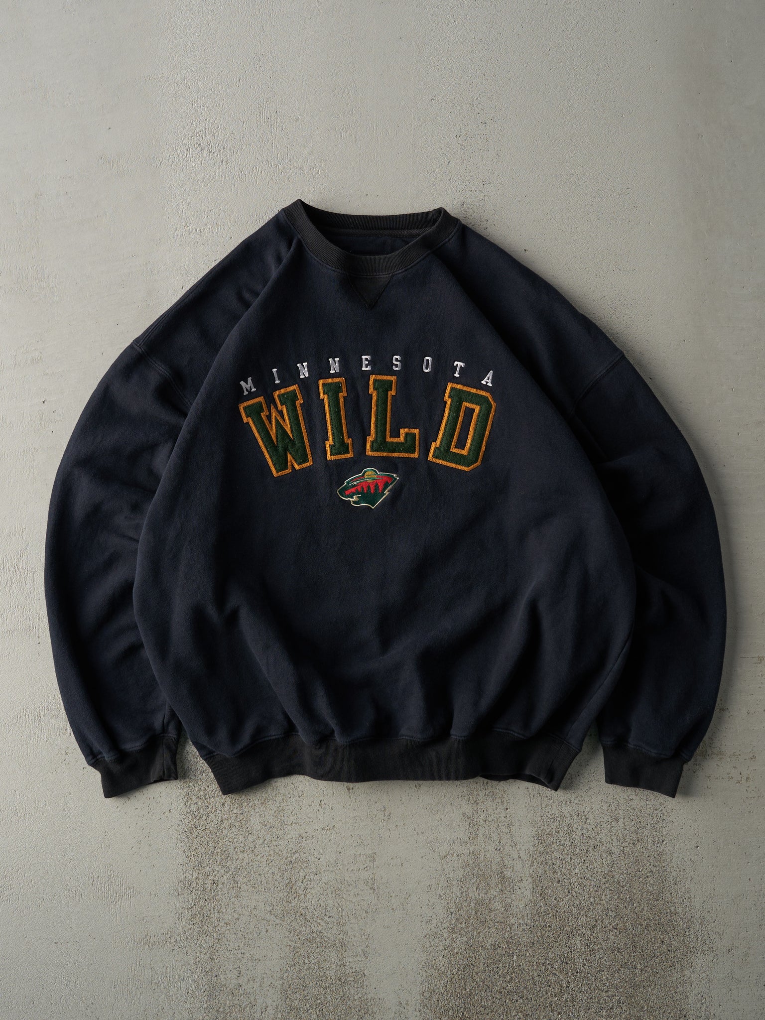 Vintage 90s Faded Black Minnesota Wild Embroidered Crewneck (XL)