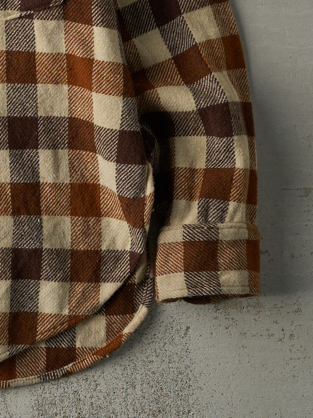 Vintage 70s Beige & Brown Flannel Button Up (L)