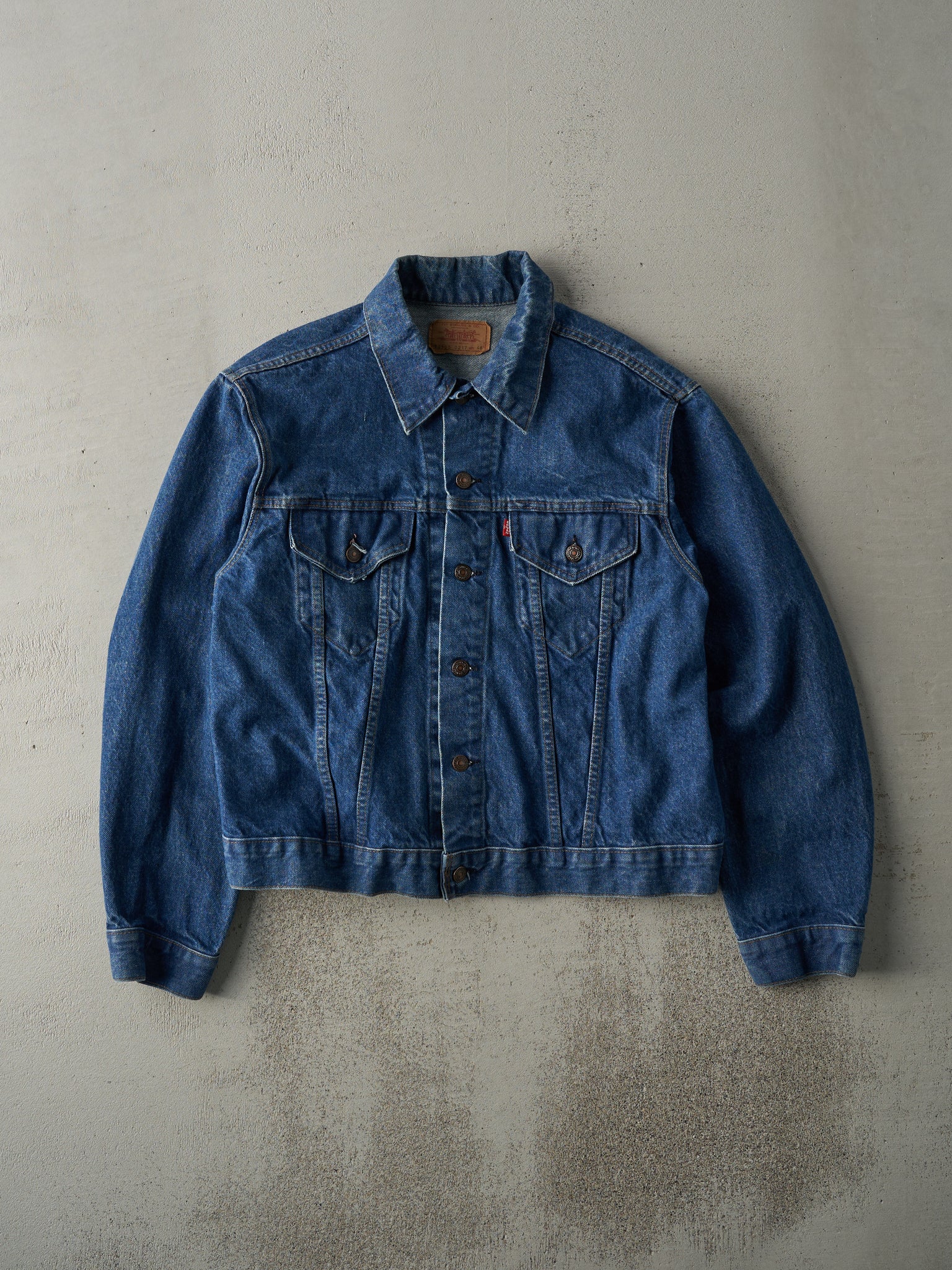 Vintage 80s Mid Wash Levi's Type 3 Denim Jacket (M)