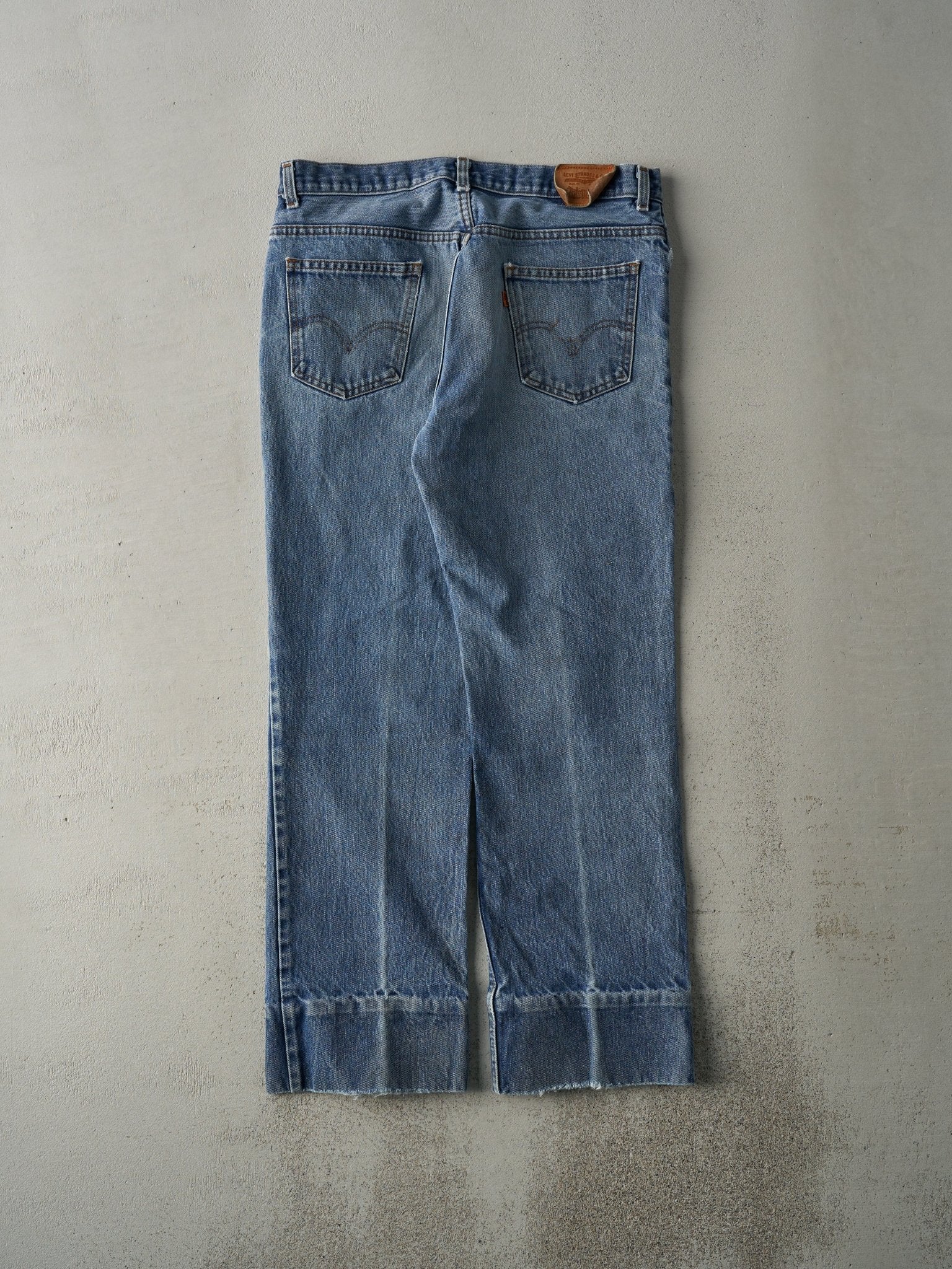 Vintage 80s Light Wash Levi's Orange Tab Released Hem Jeans (34x29)