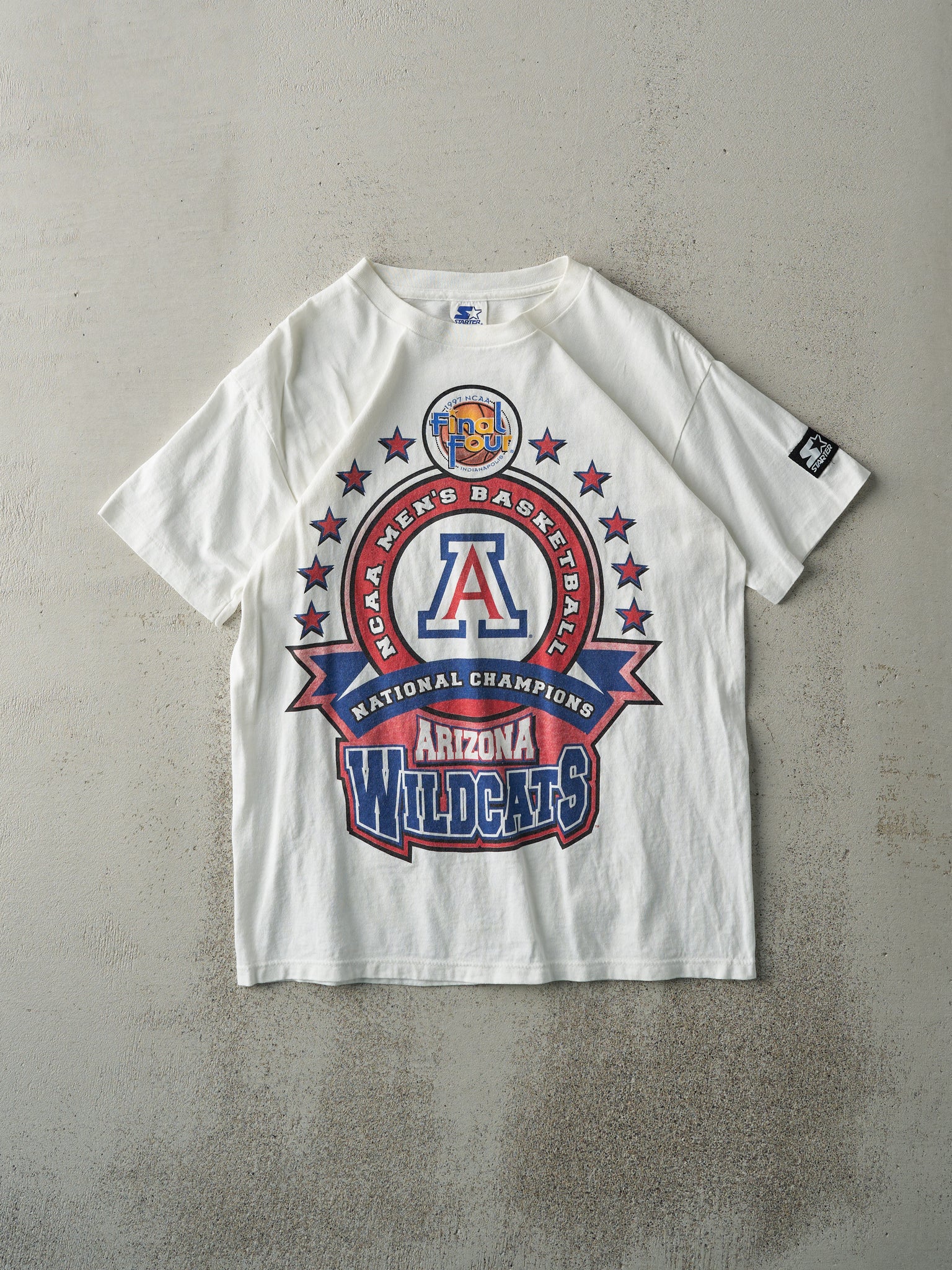 Vintage 97' White NCAA Champions Arizona Wildcats Tee (S)