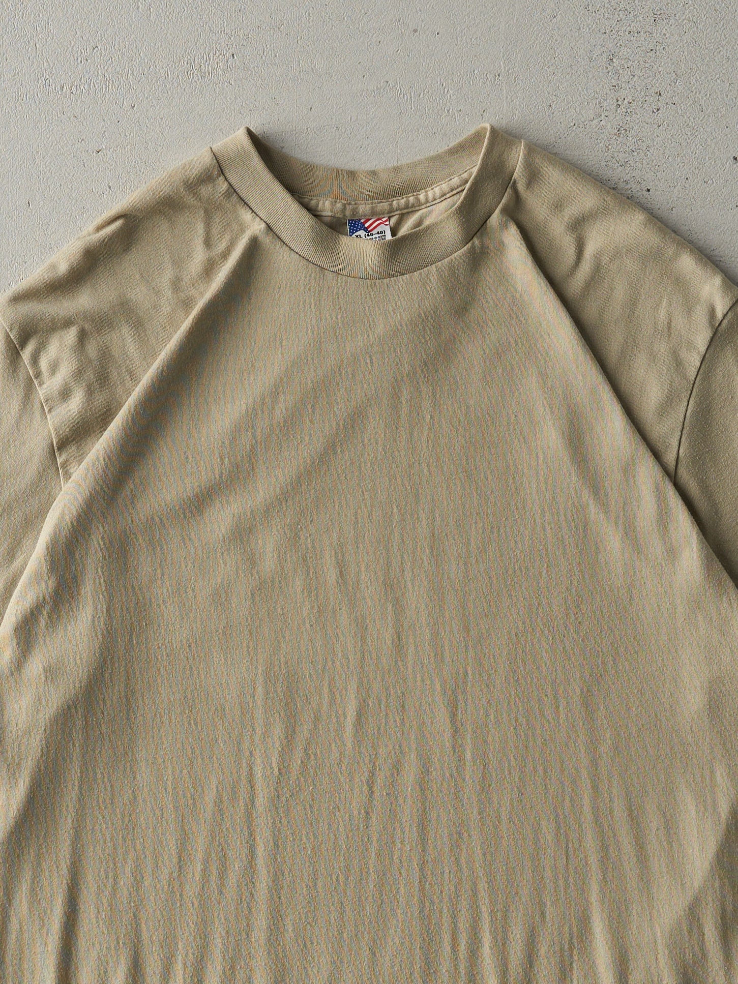Vintage Y2K Beige Blank Tee (M)