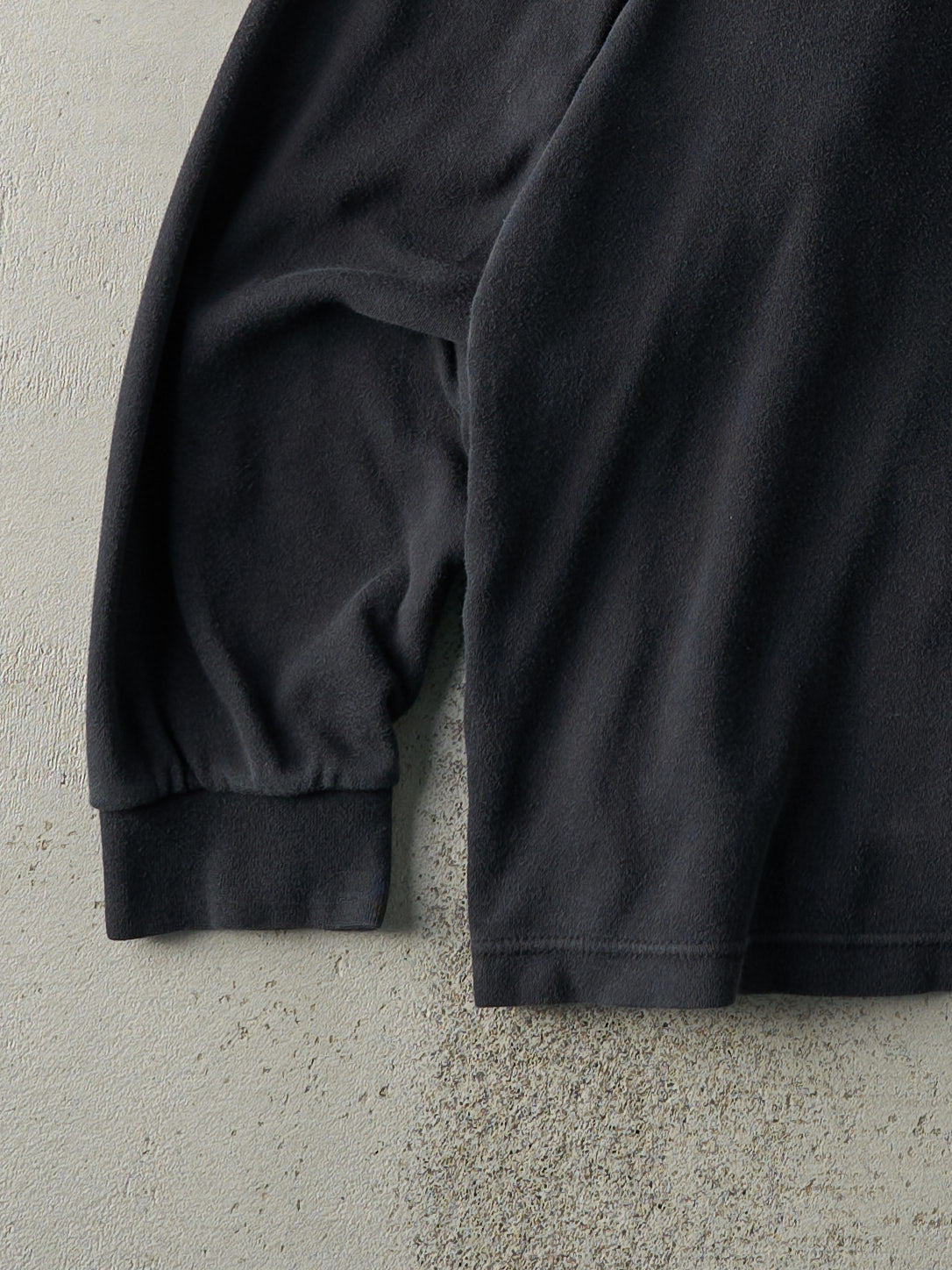Vintage Y2K Faded Black Nike Embroidered Mock Neck Long Sleeve (M)