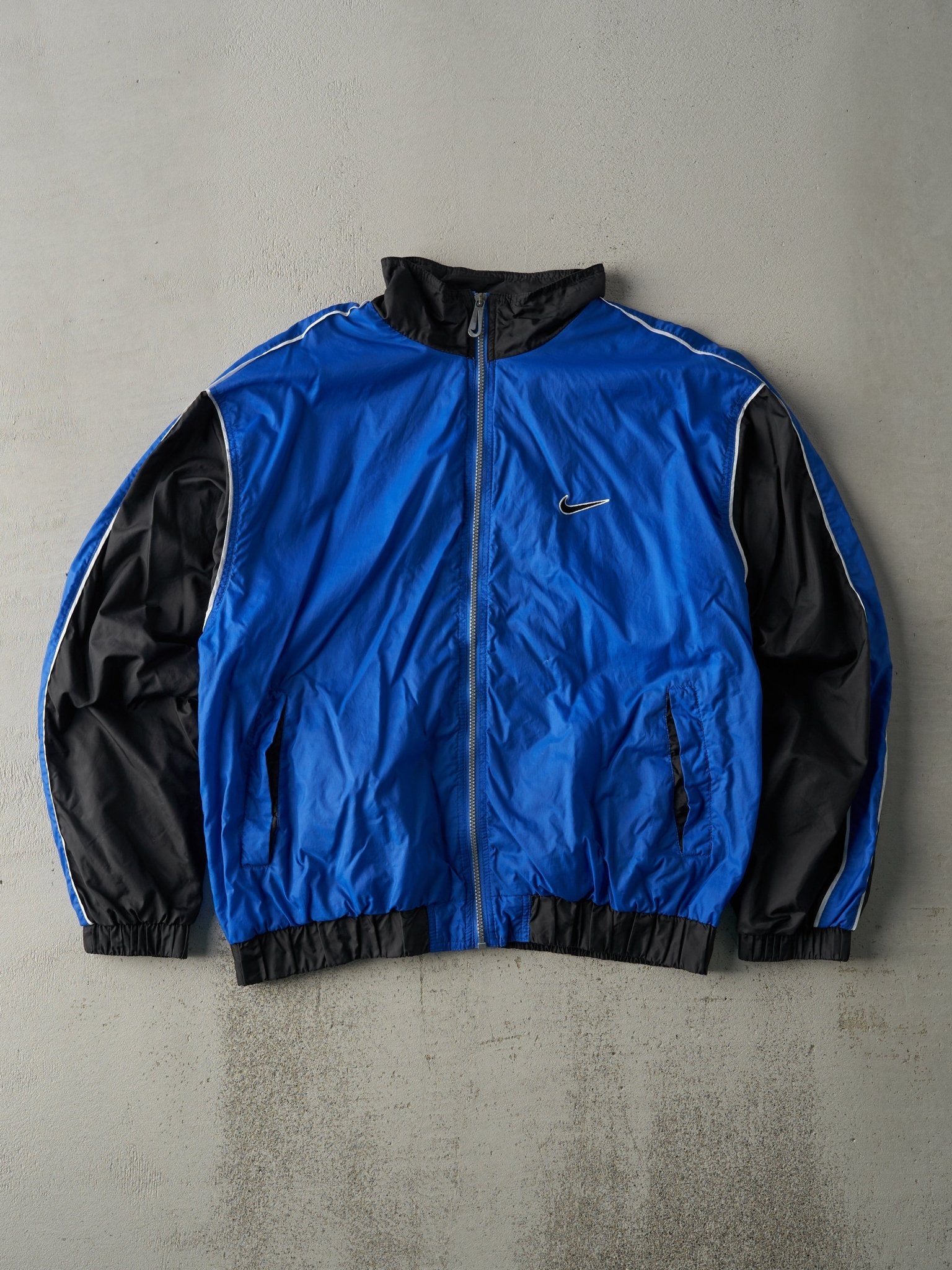 Vintage 90s Blue & Black Nike Windbreaker Jacket (M)