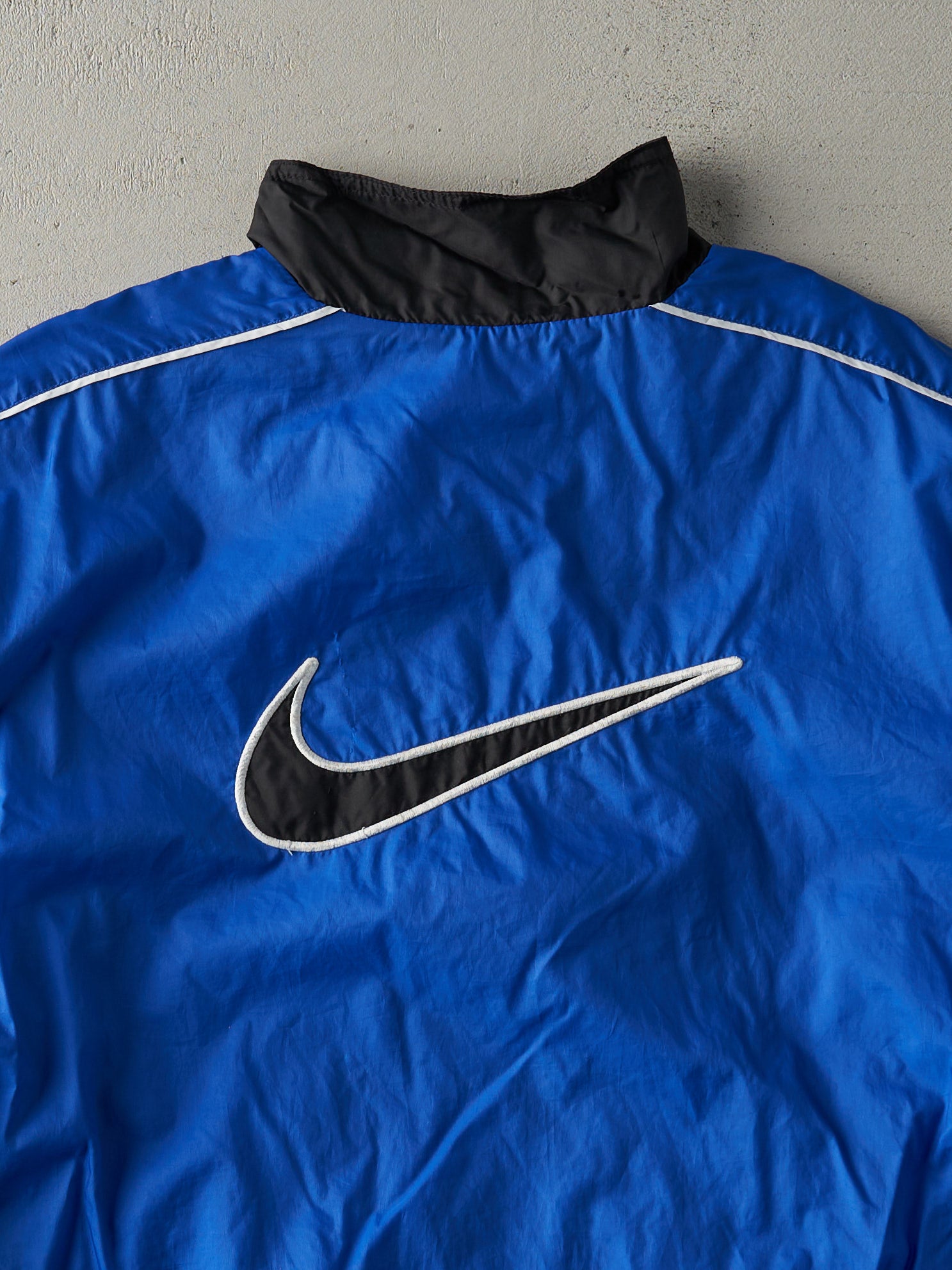 Vintage 90s Blue & Black Nike Windbreaker Jacket (M)