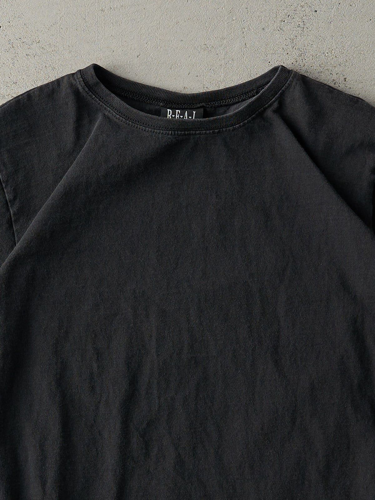 Vintage 90s Faded Black Blank Tee (M)