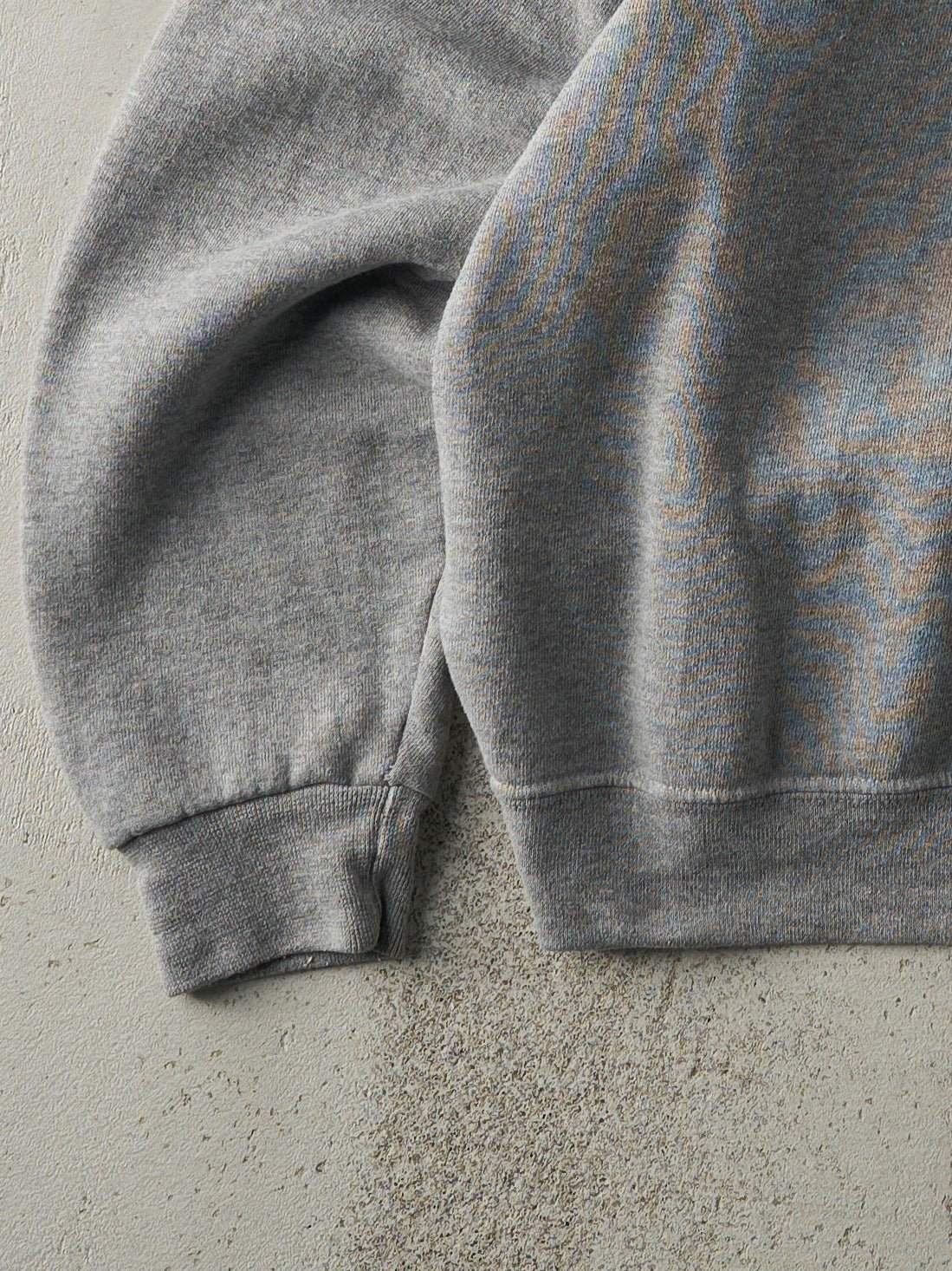 Vintage Y2K Grey Russell Athletics Blank Crewneck (L)