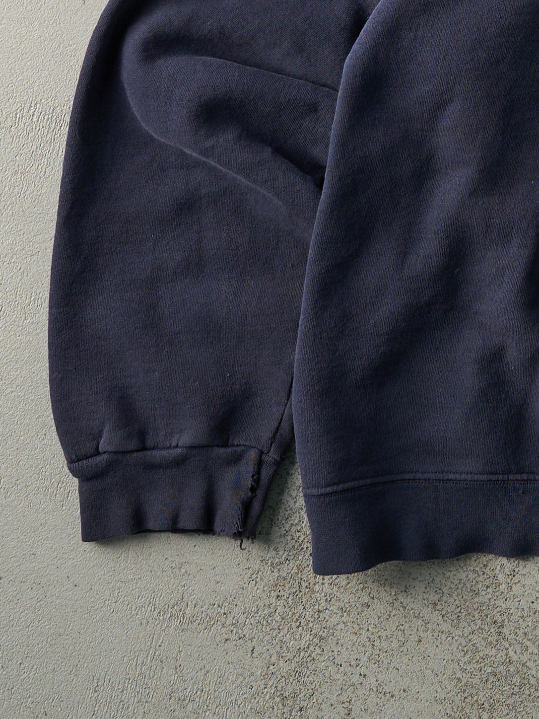 Vintage 90s Navy Blue Embroidered Starter Crewneck (L)