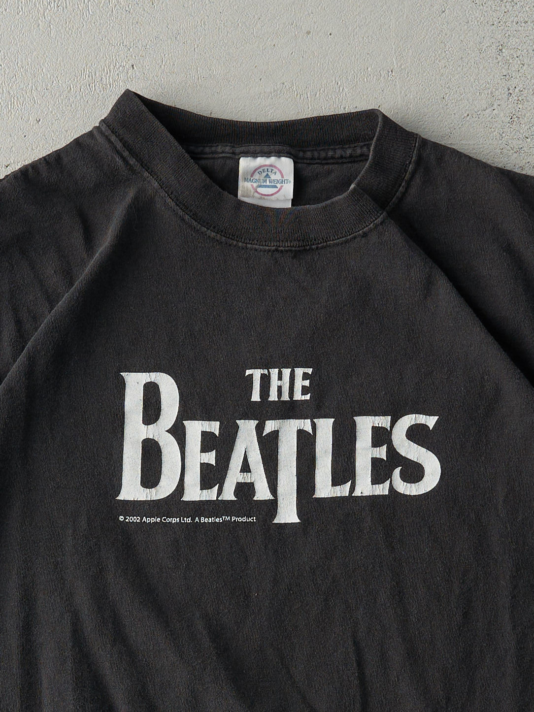 Vintage 02' Faded Black The Beatles Band Tee (S)