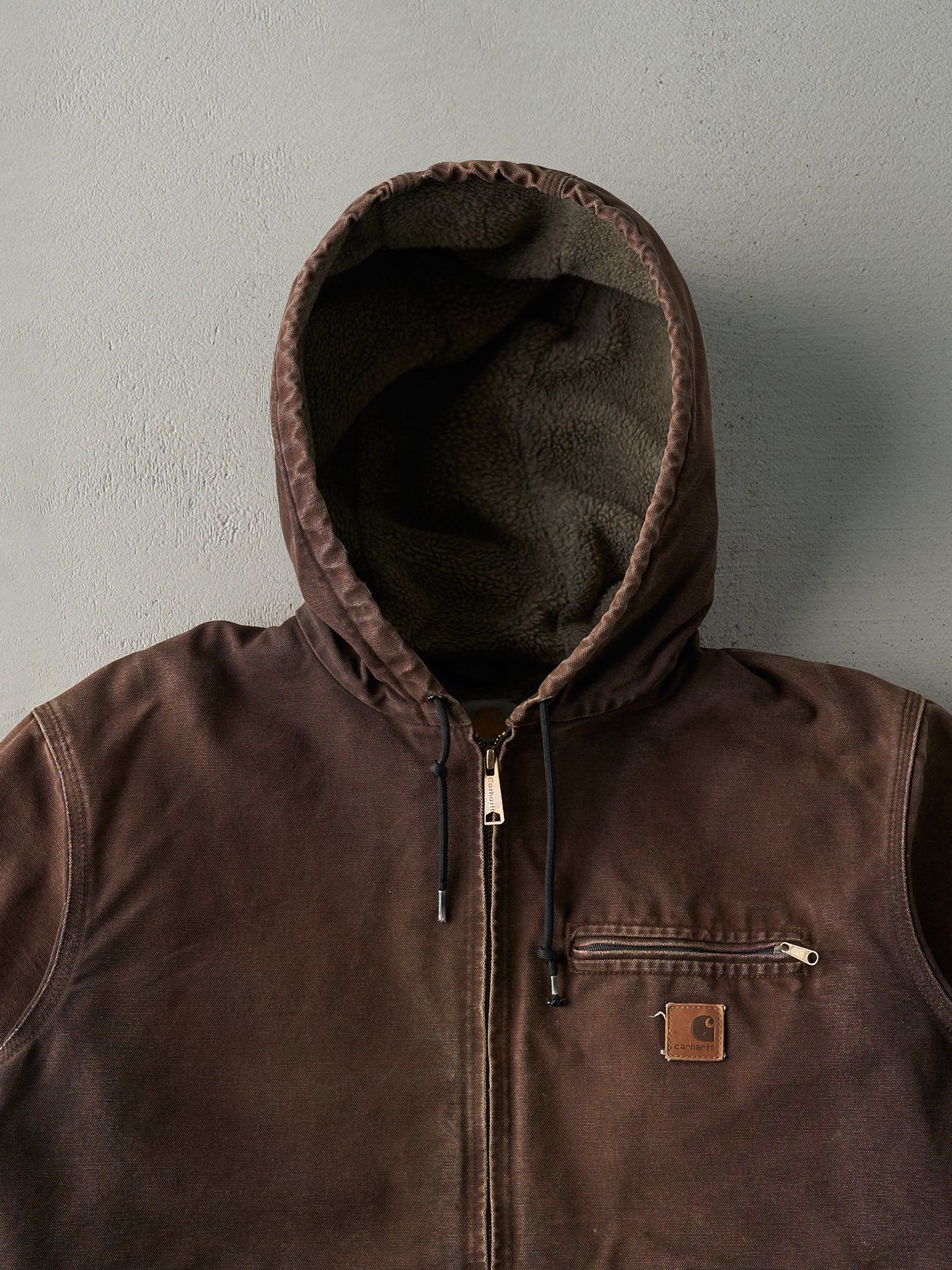 Vintage Y2K Brown Carhartt Sherpa Lined Hooded Boxy Jacket (L)