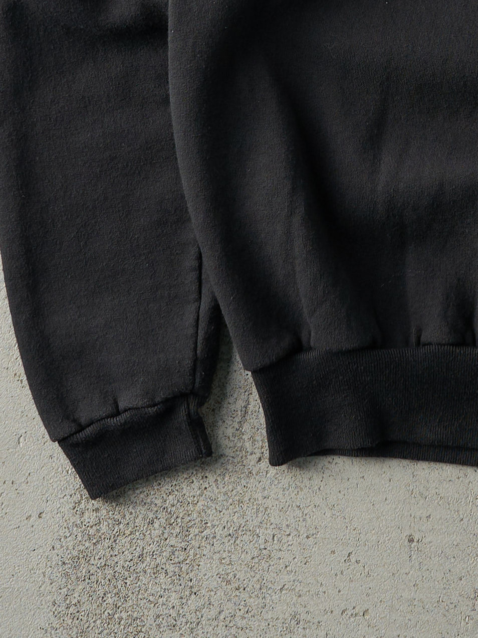 Vintage 90s Black Blank Crewneck (M)