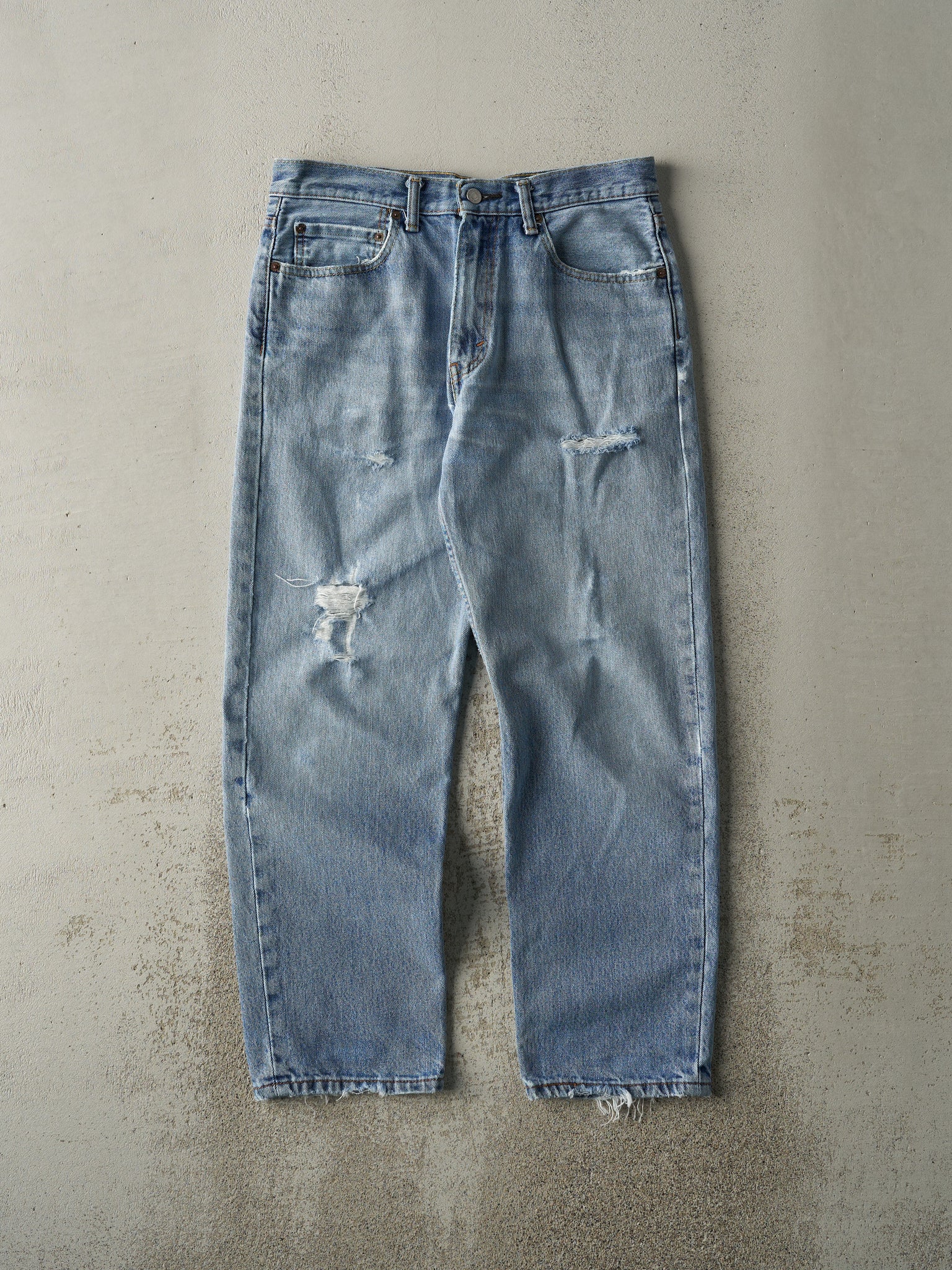 Vintage Y2K Light Wash Levi's 505 Jeans (32x29)