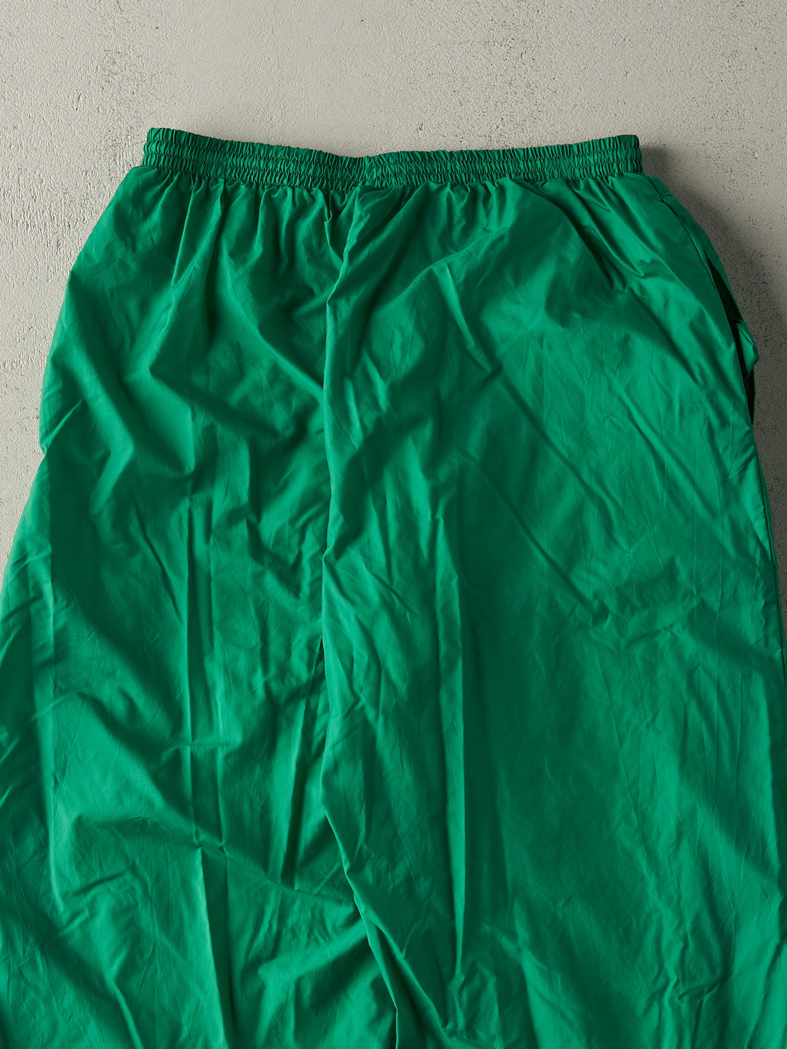 Vintage 90s Green Embroidered Nike Windbreaker Pants (28x32)