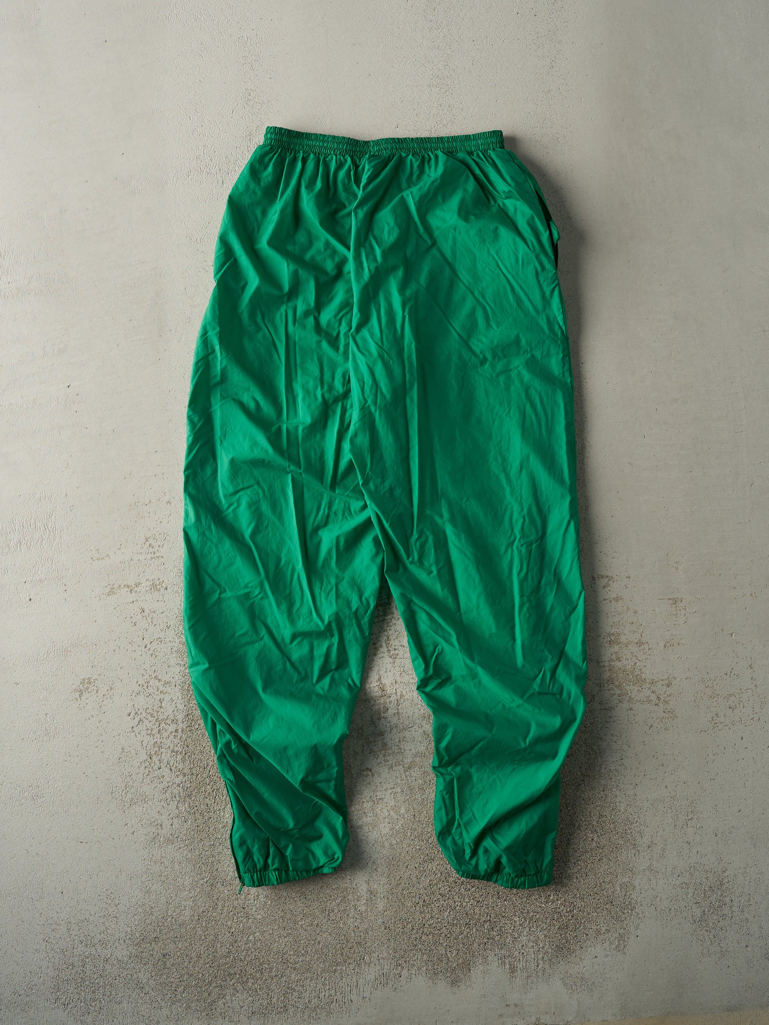 Vintage 90s Green Embroidered Nike Windbreaker Pants (28x32)