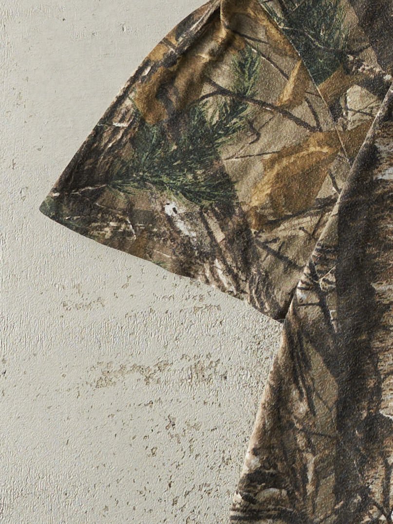 Vintage Y2K Camo Alaska Realtree Wolf Tee (M)