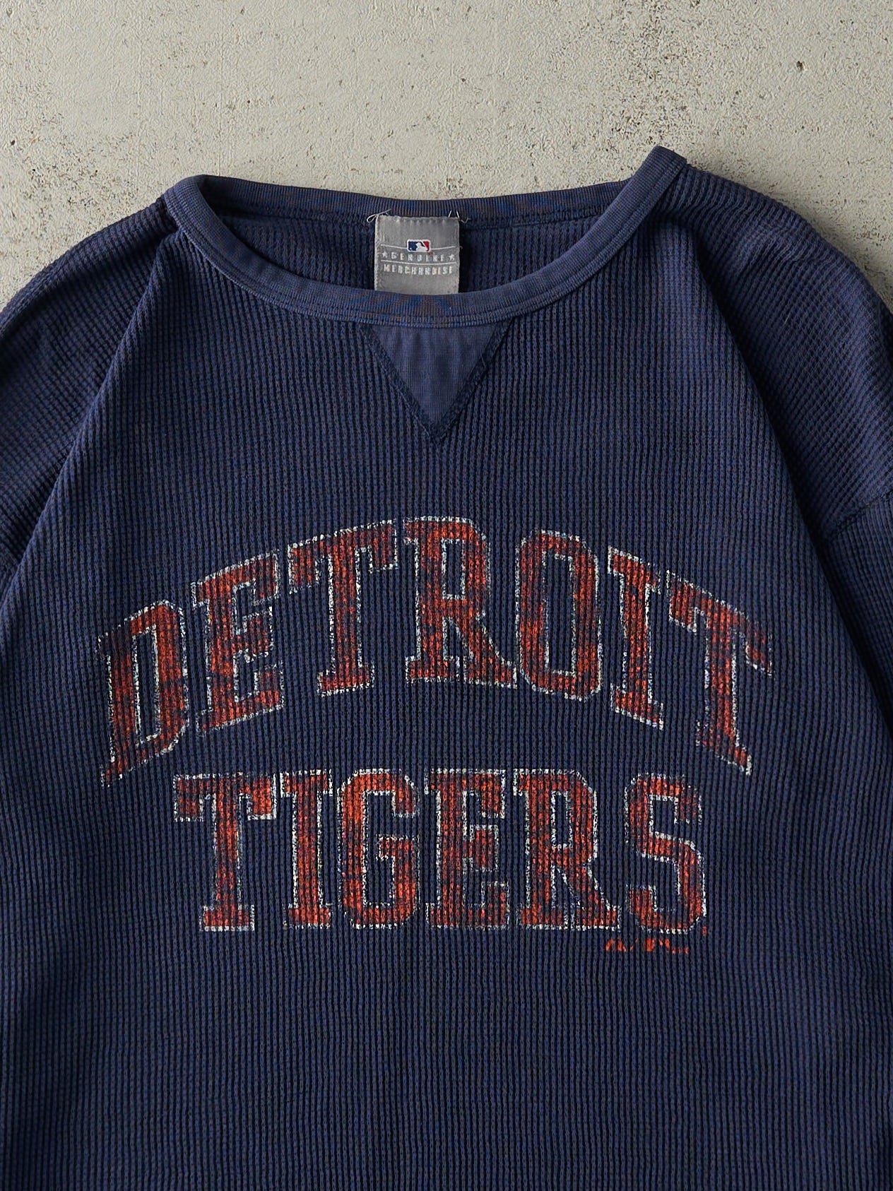 Vintage 08' Navy Blue Detroit Tigers Thermal Long Sleeve (M)