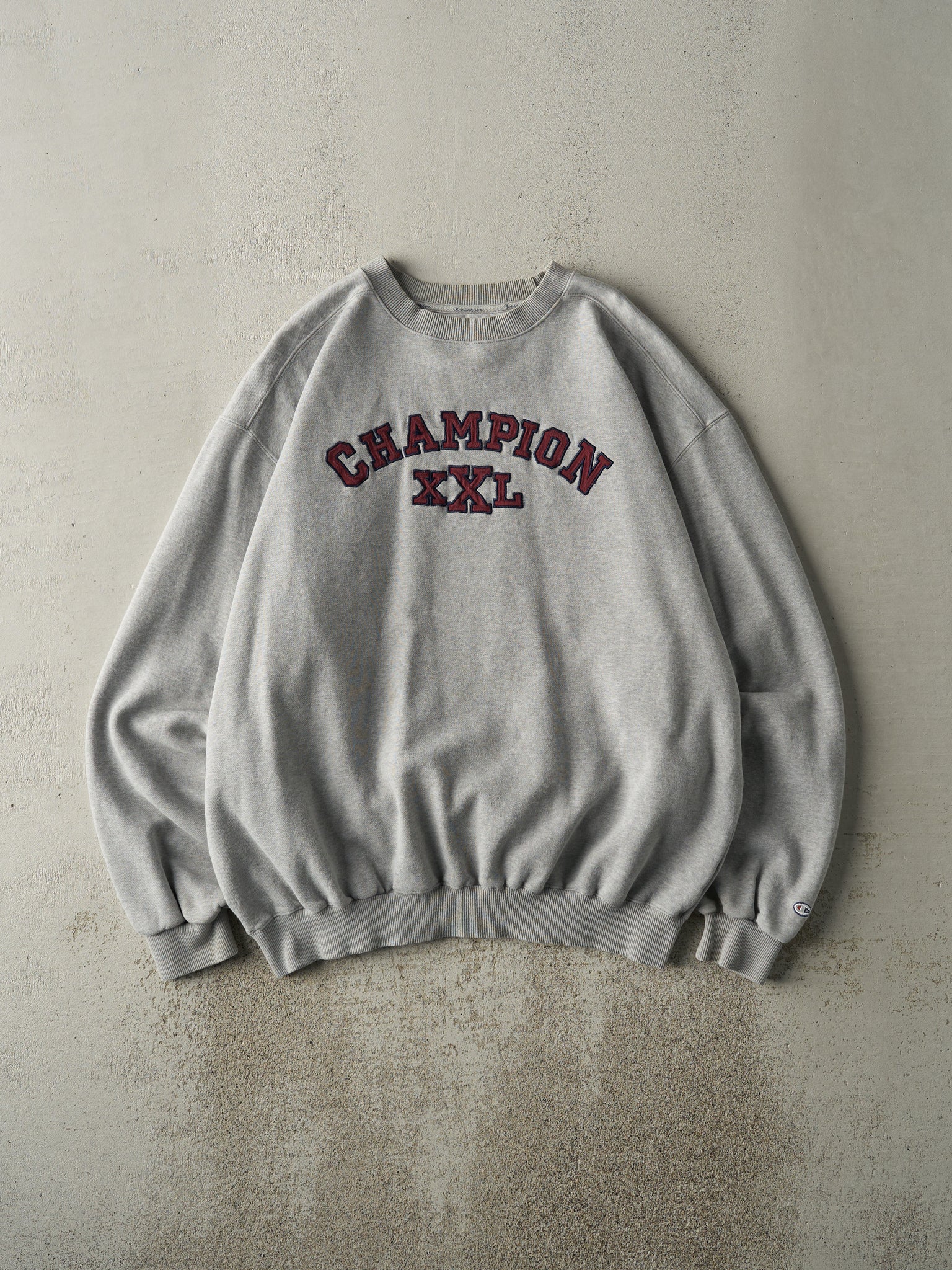 Vintage Y2K Grey Embroidered Champion Crewneck (XL/XXL)