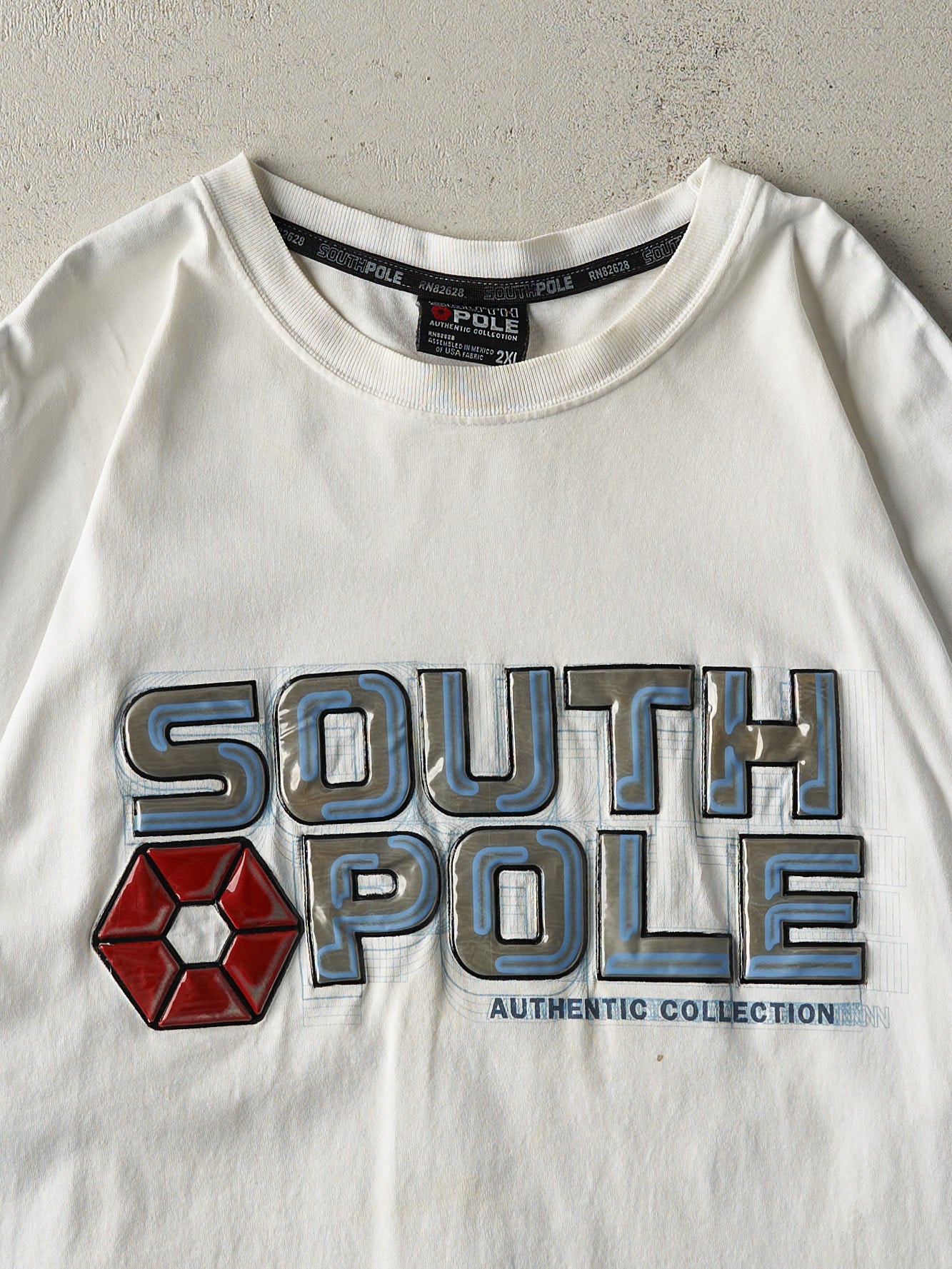 Vintage Y2K White South Pole 3D Plastic Printed Tee (XL)