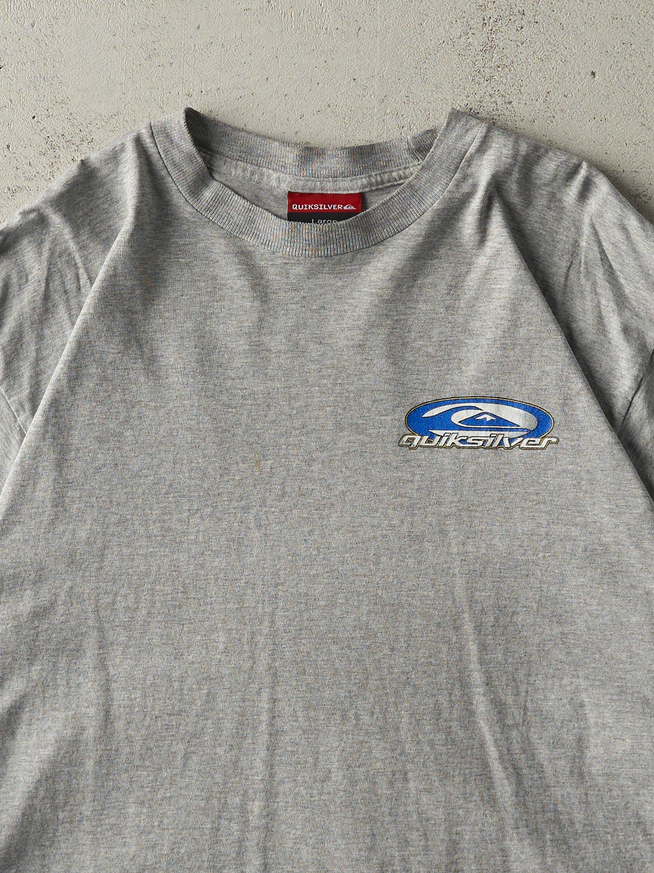 Vintage Y2K Grey Quiksilver Logo Tee (M)