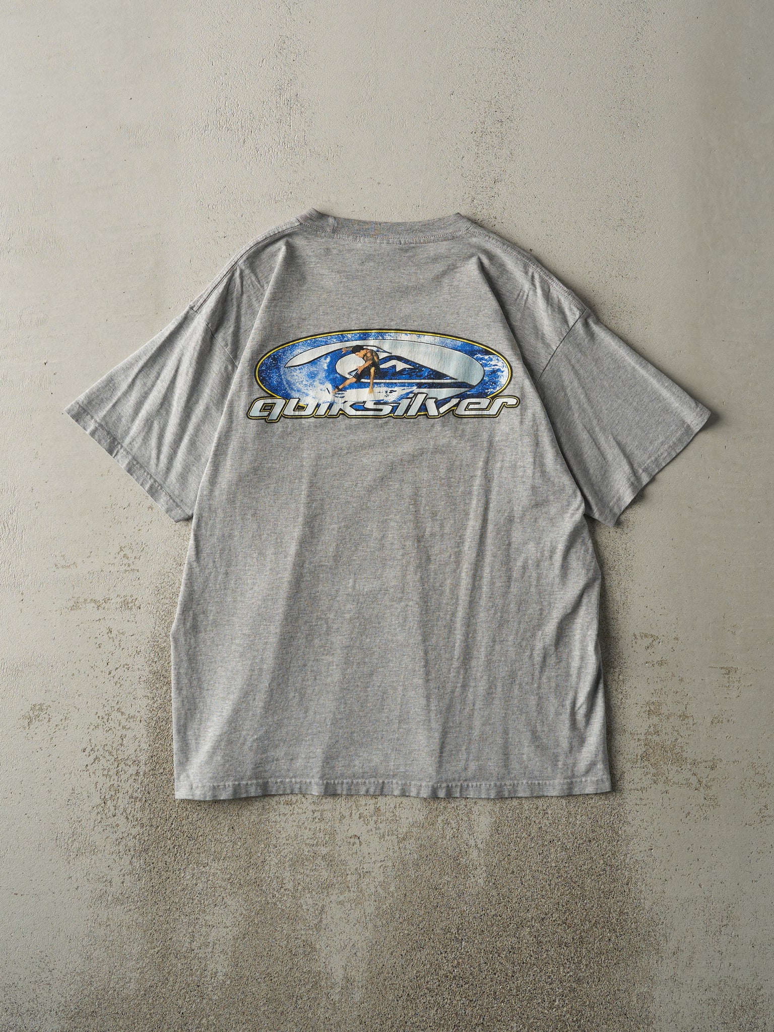 Vintage Y2K Grey Quiksilver Logo Tee (M)