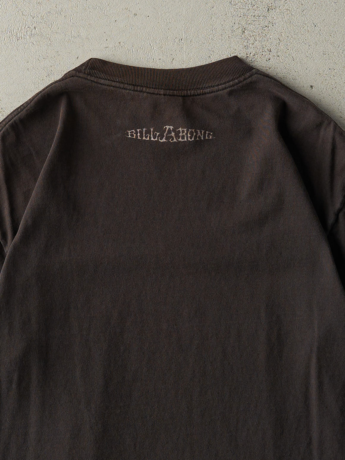 Vintage Y2K Faded Black Billabong Graphic Tee (M)