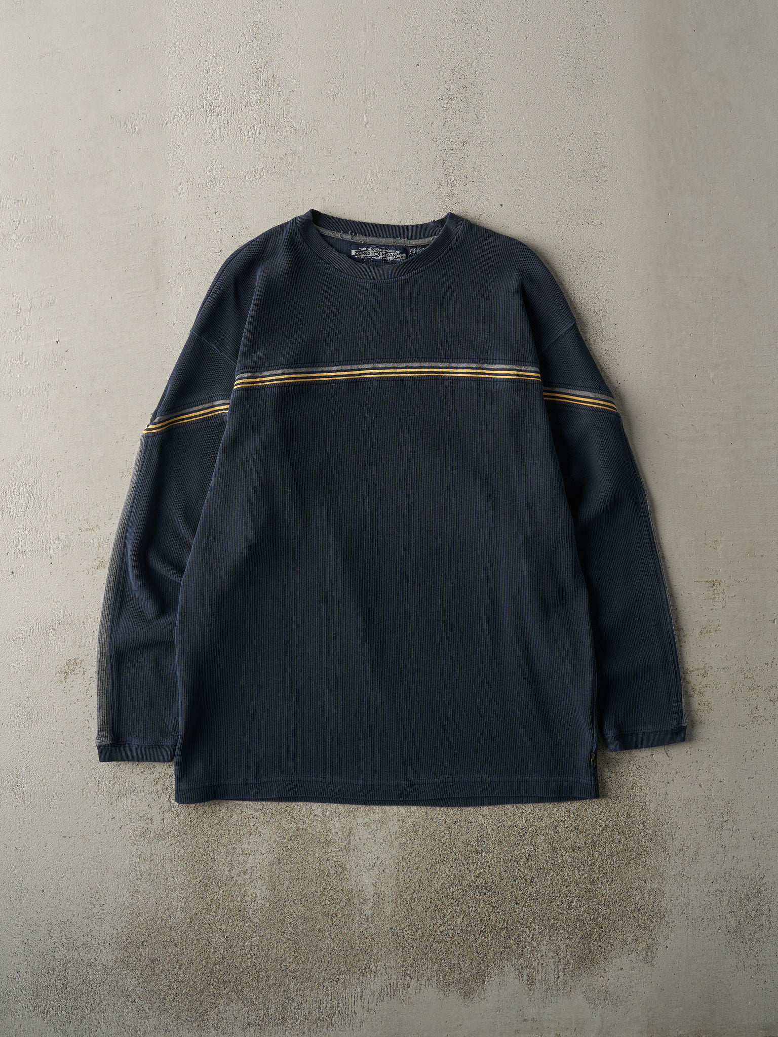 Vintage Y2K Navy Blue Thermal Long Sleeve (L/XL)