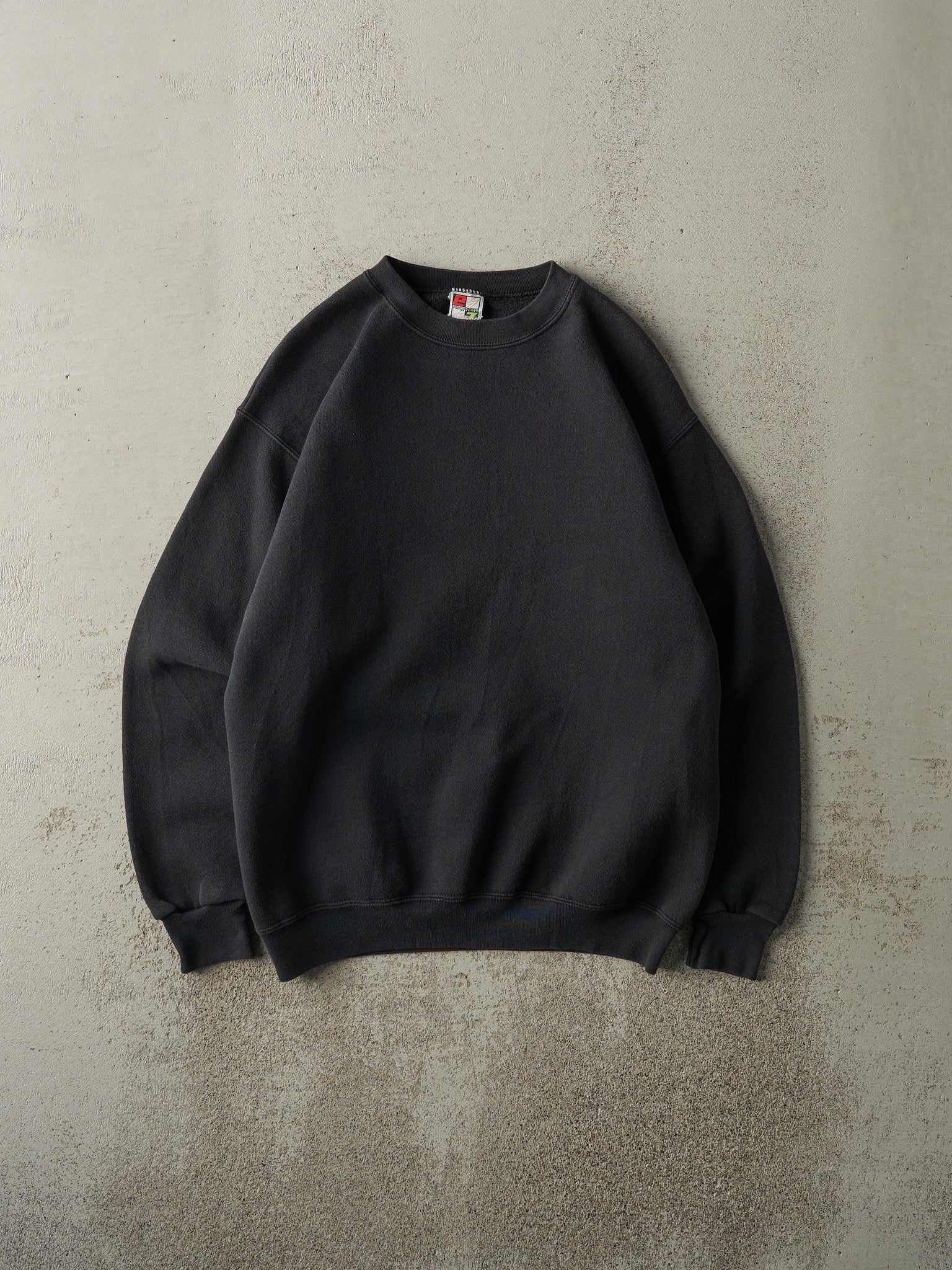 Vintage Y2K Black Blank Crewneck (M)