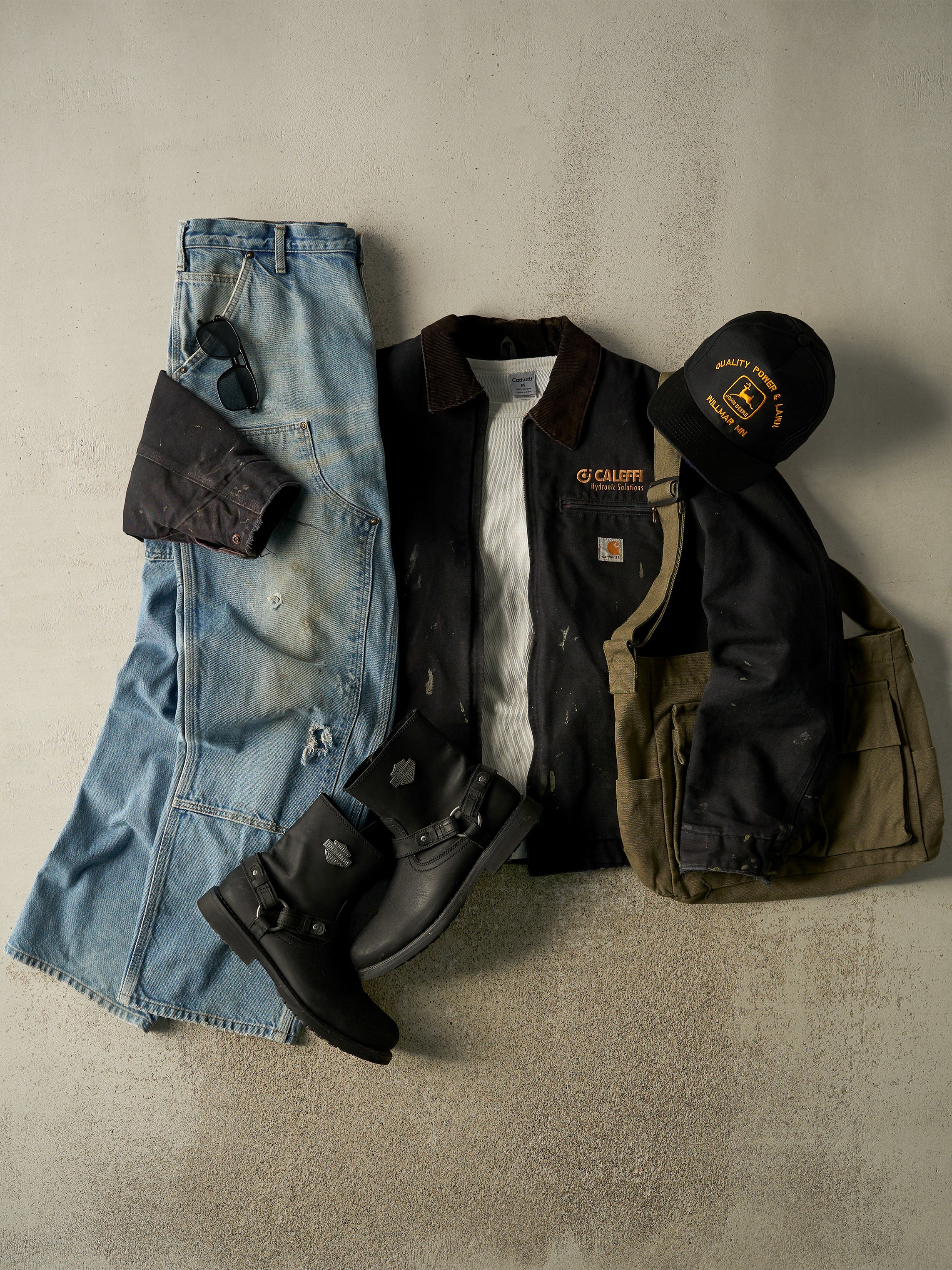 Vintage 90s Black J01 Carhartt Blanket Lined Detroit Jacket (L/XL)
