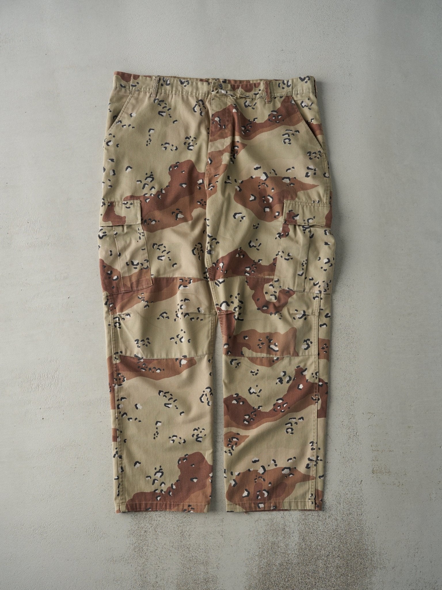 Vintage 90s Desert Camo Double Knee Army Pants (41x31)