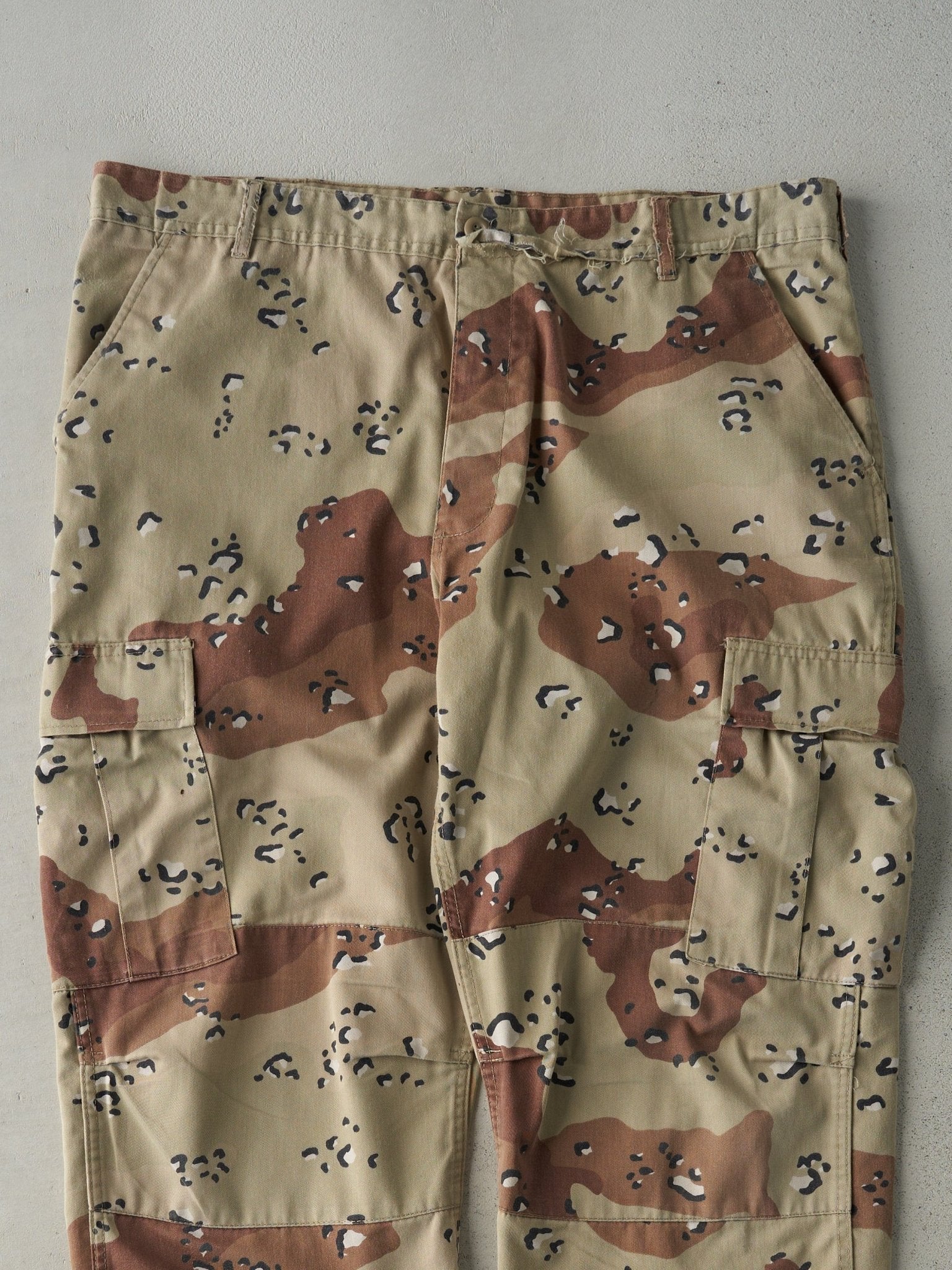 Vintage 90s Desert Camo Double Knee Army Pants (41x31)