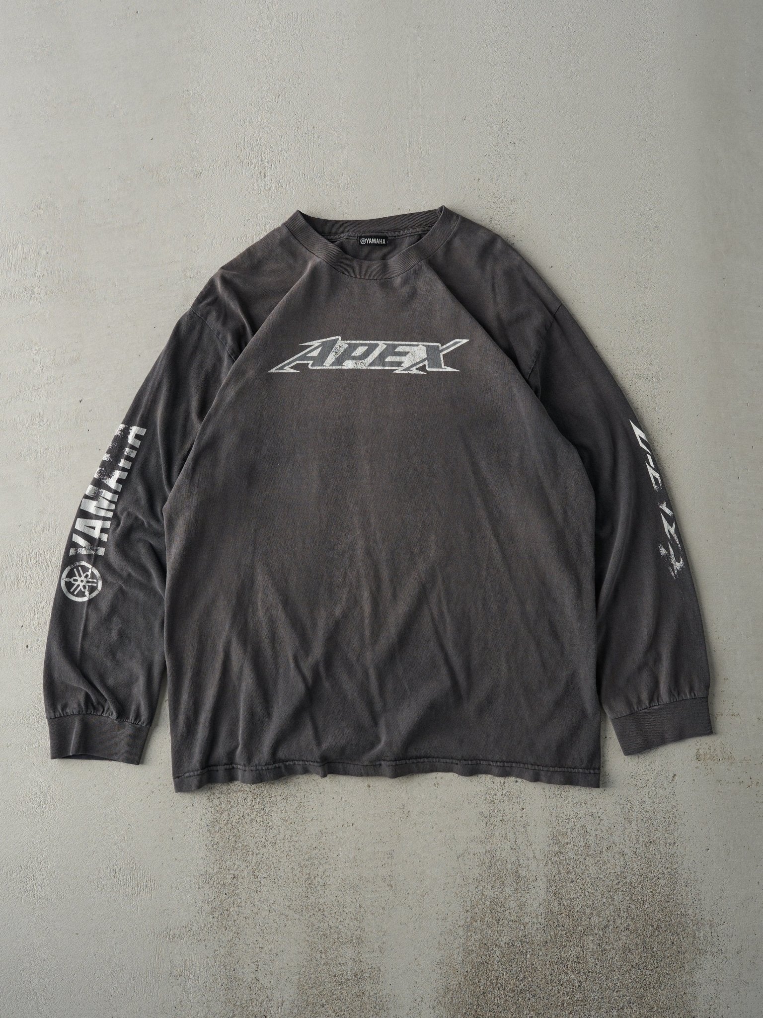 Vintage 90s Faded Black Yamaha Apex Long Sleeve (M)