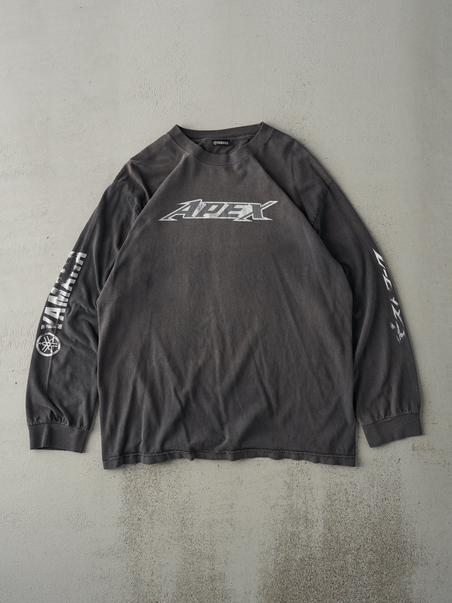 Vintage 90s Faded Black Yamaha Apex Long Sleeve (M)