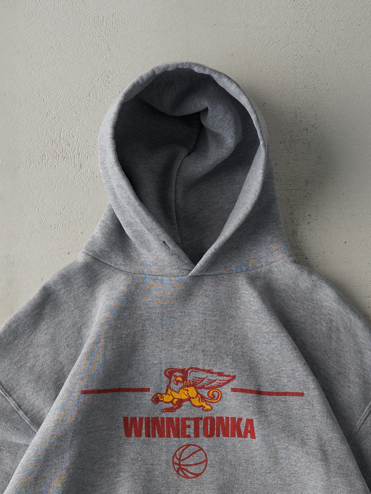 Vintage 90s Grey Winnetonka Basketball Russell Athletic Boxy Hoodie (L)