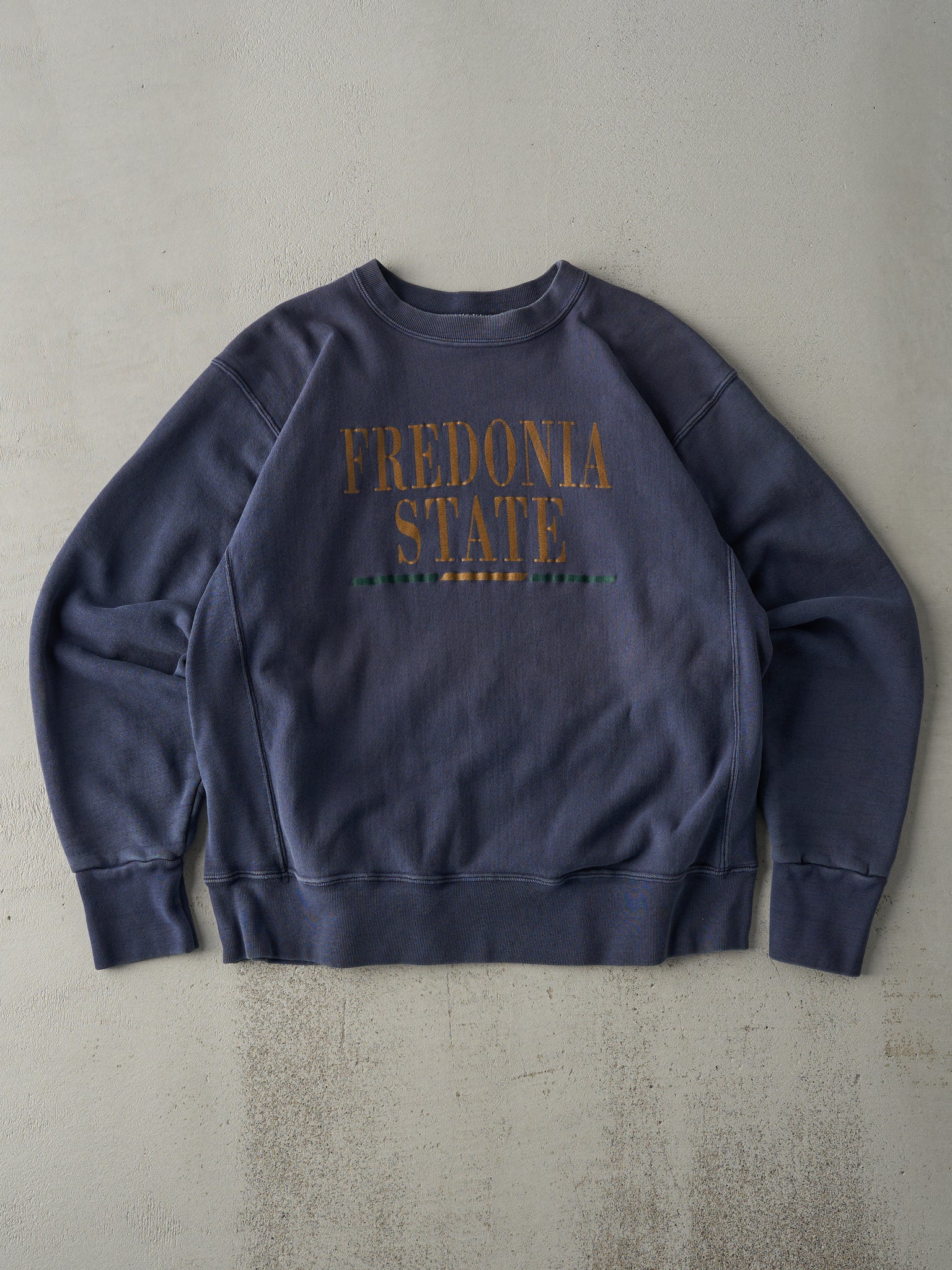 Vintage 90s Faded Navy Blue Fredonia State Crewneck (L)