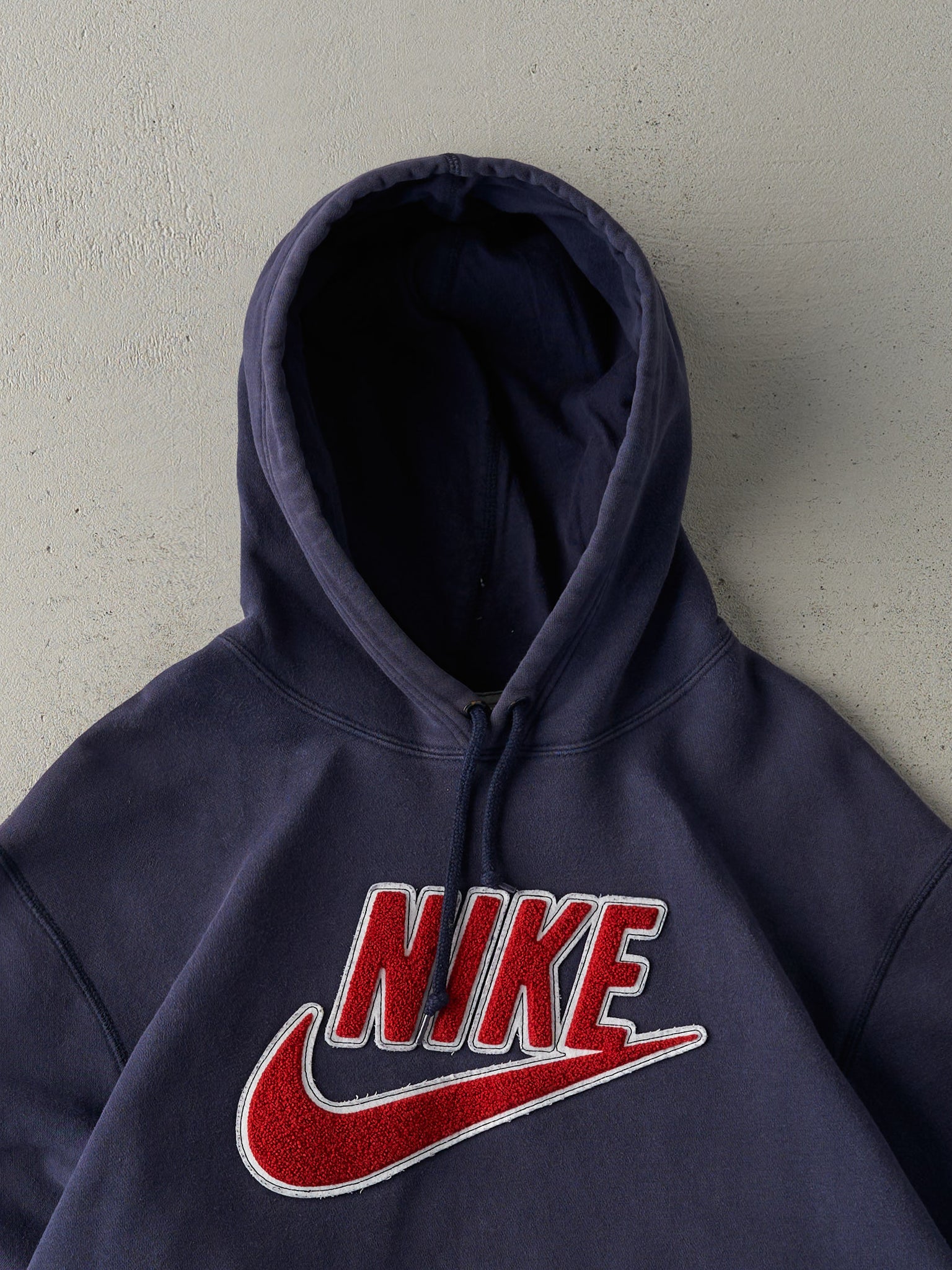 Vintage Y2K Navy Nike Chenille Logo Hoodie (L)