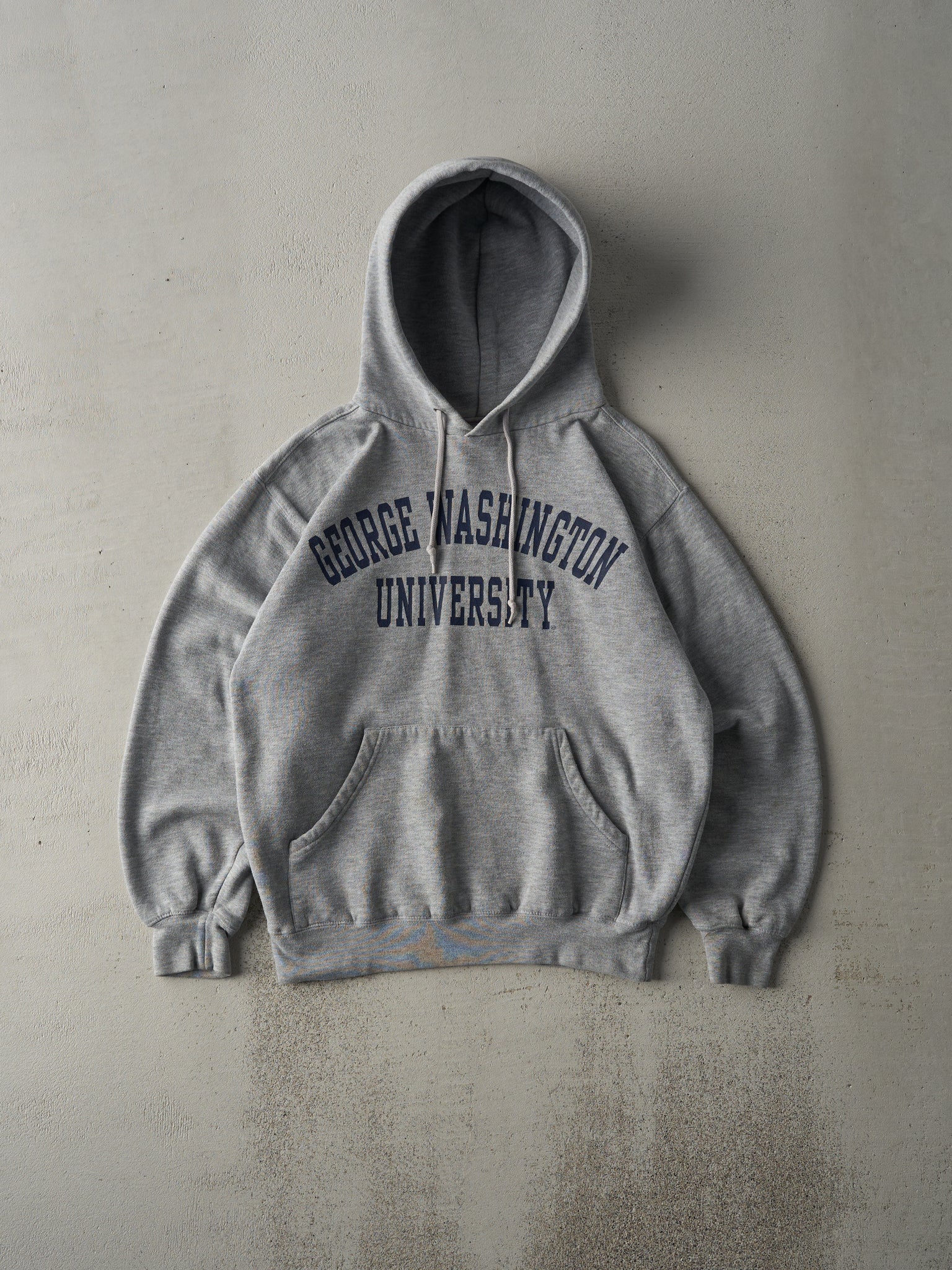 Vintage Y2K Grey George Washington University Hoodie (M)