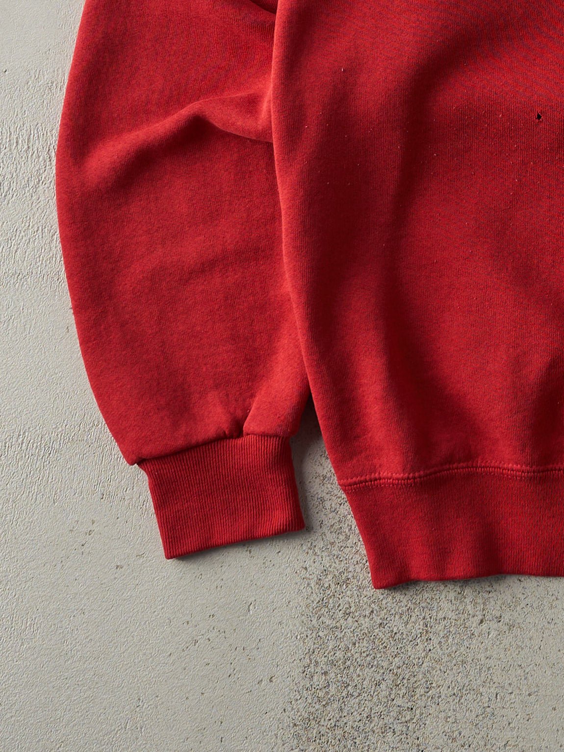 Vintage 90s Faded Red Harvard University Emblem Crewneck (L)