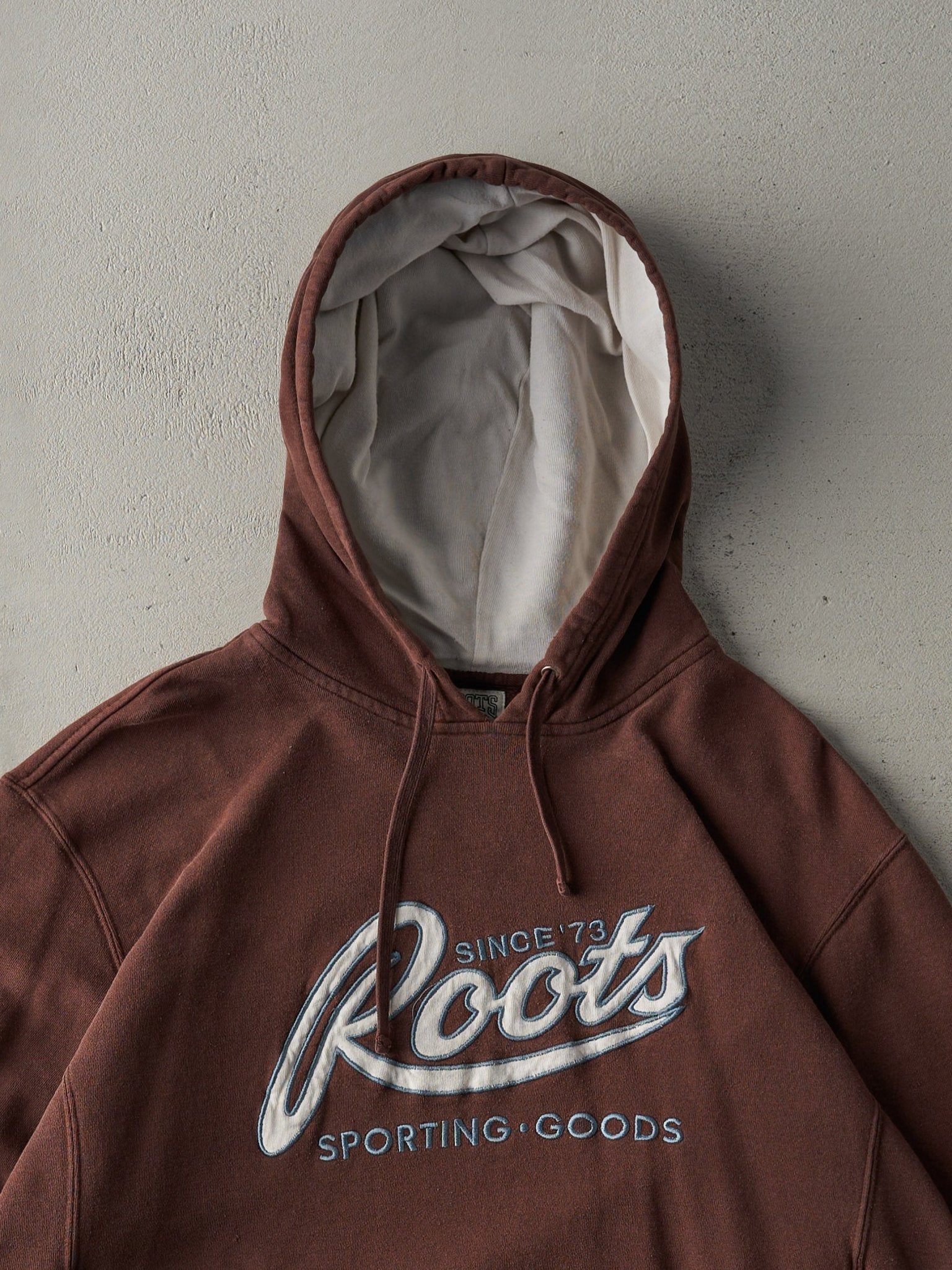 Vintage Y2K Chocolate Brown Roots Sporting Goods Hoodie (M/L)