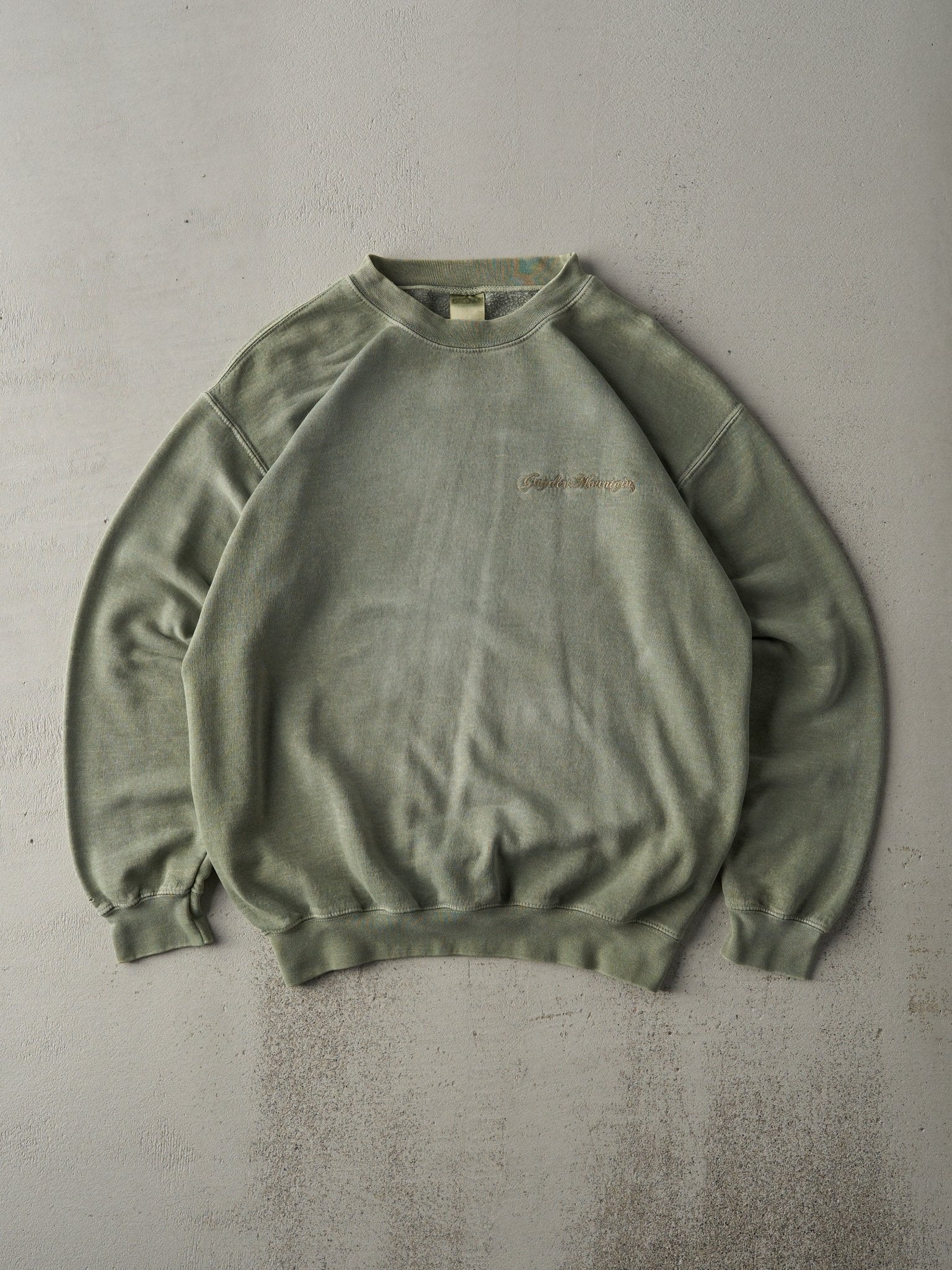Vintage 90s Washed Green Gander Mountain Crewneck (M)